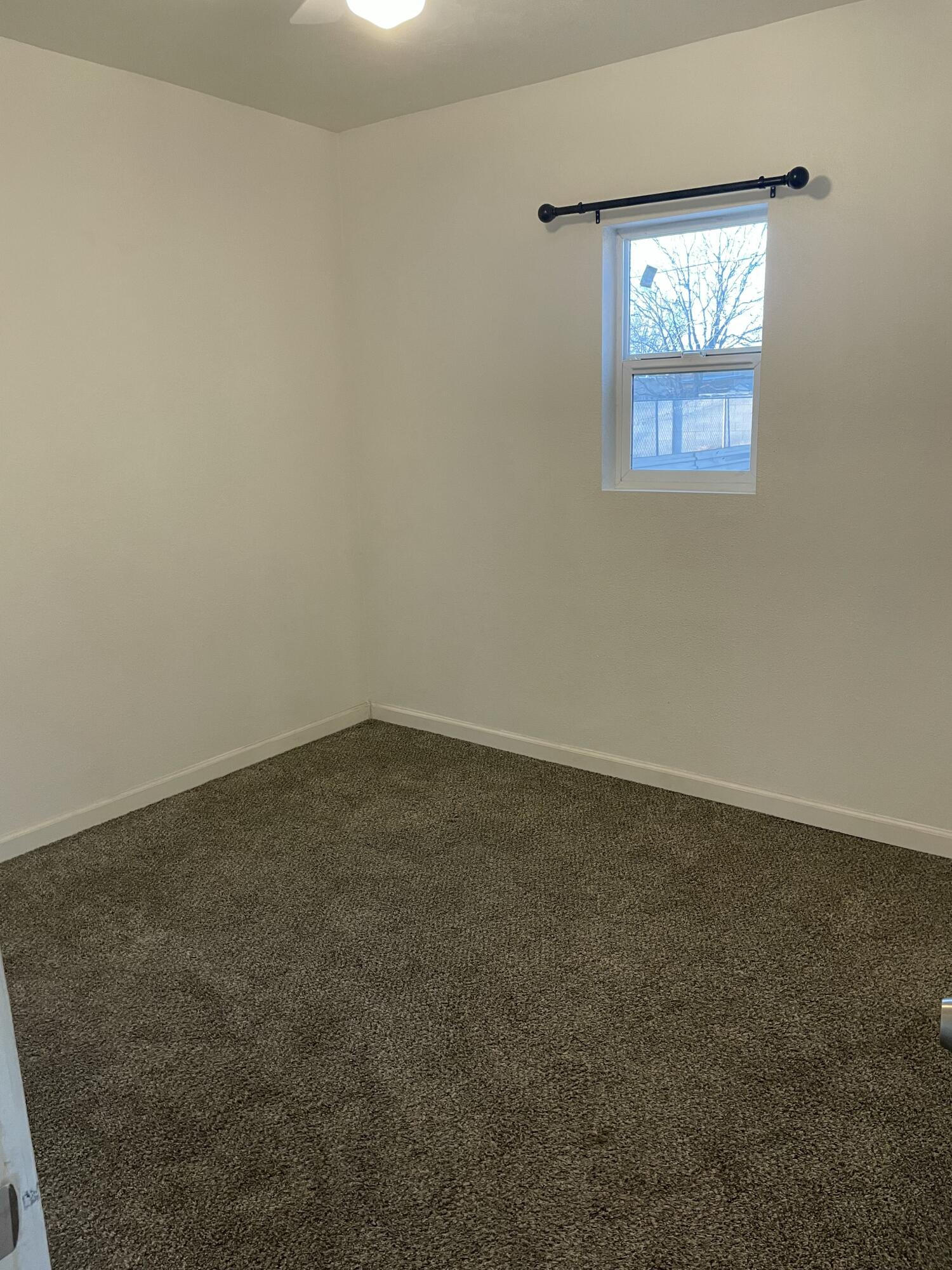 Photo 9 — 1609 Lundy Lane SW
