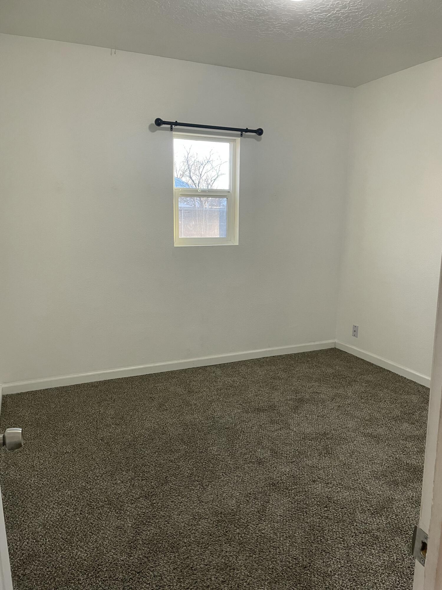 Photo 7 — 1609 Lundy Lane SW
