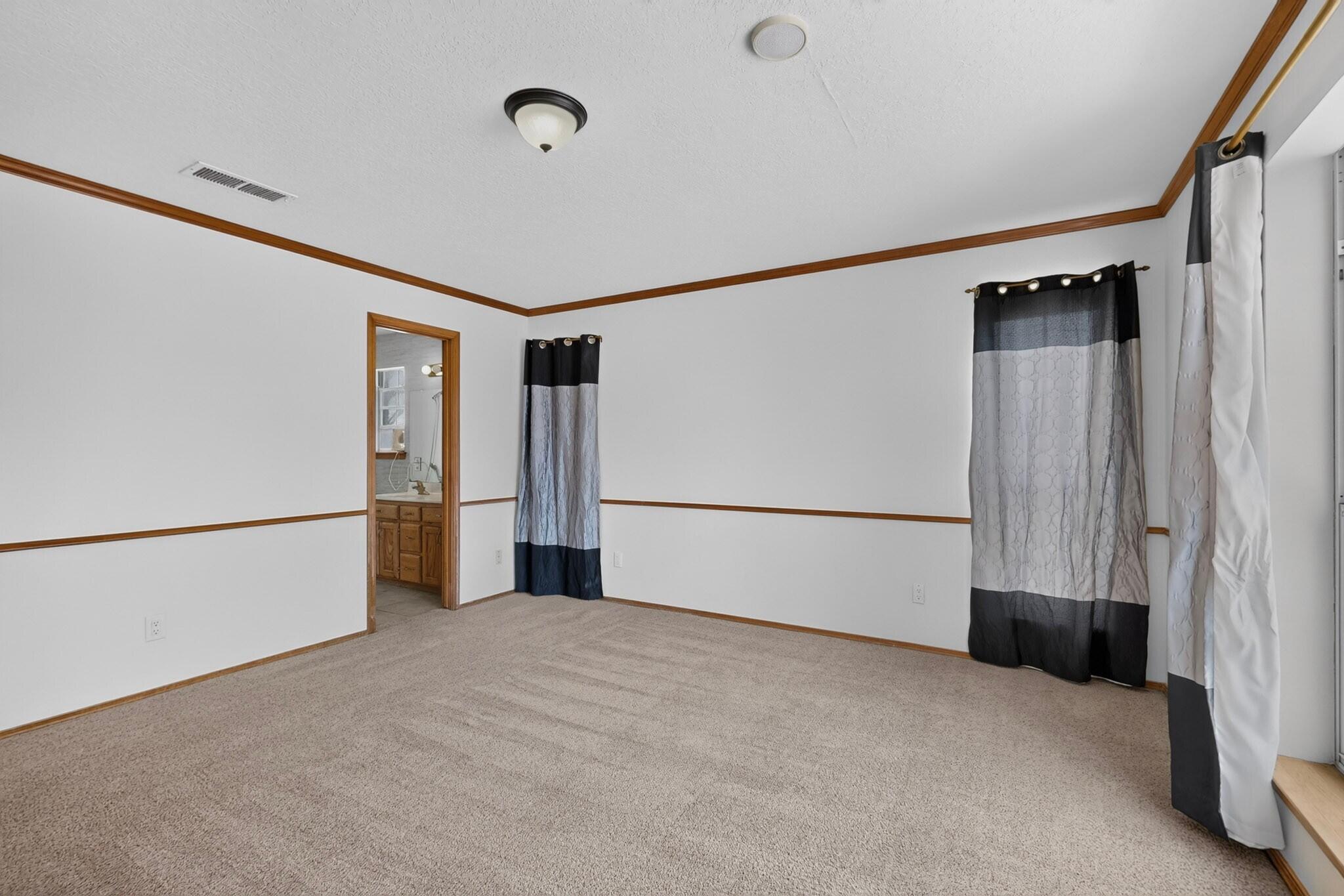 Photo 12 — 6308 Montano Pointe Road NW