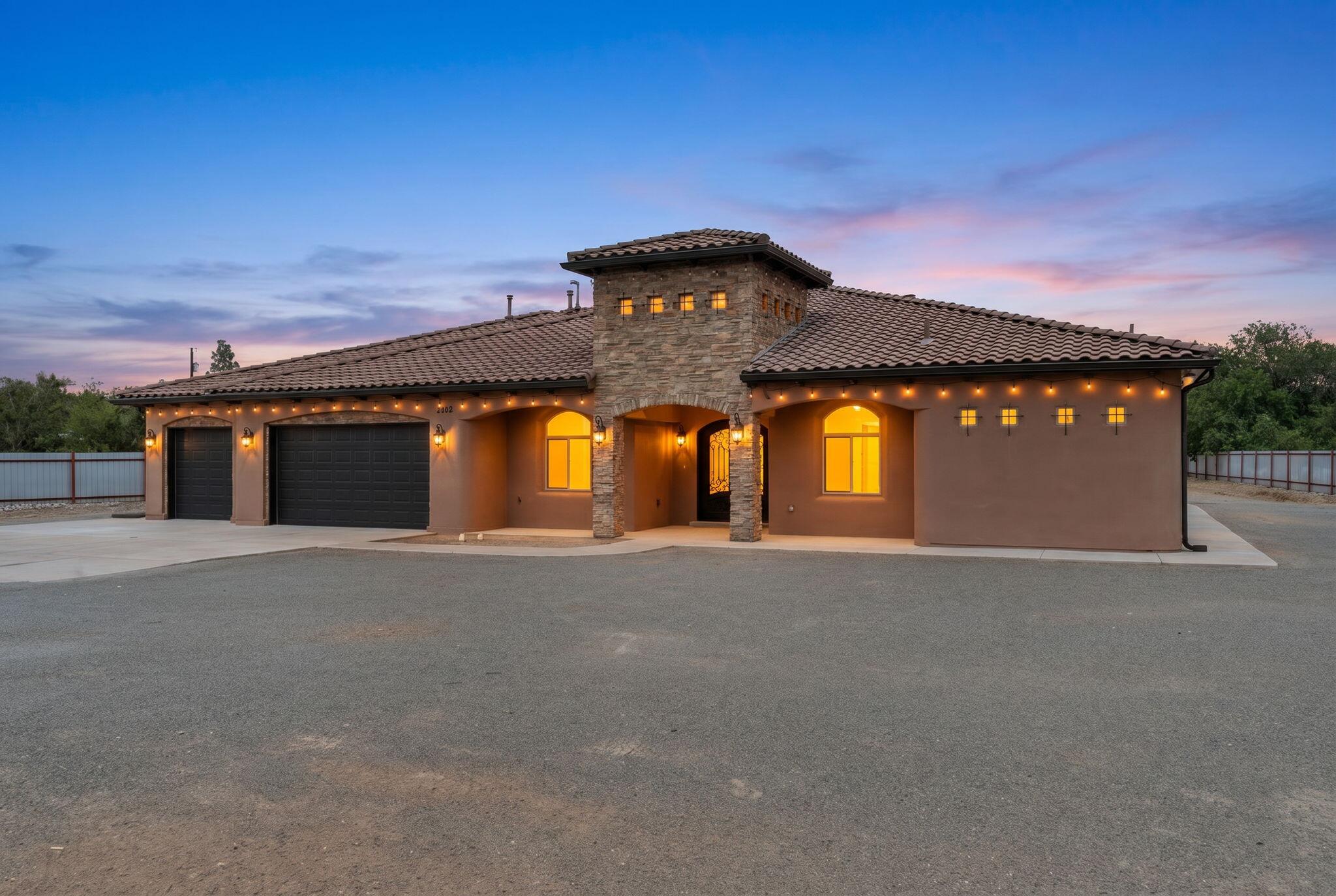 1202 Gabaldon Road NW, Albuquerque, NM 87104