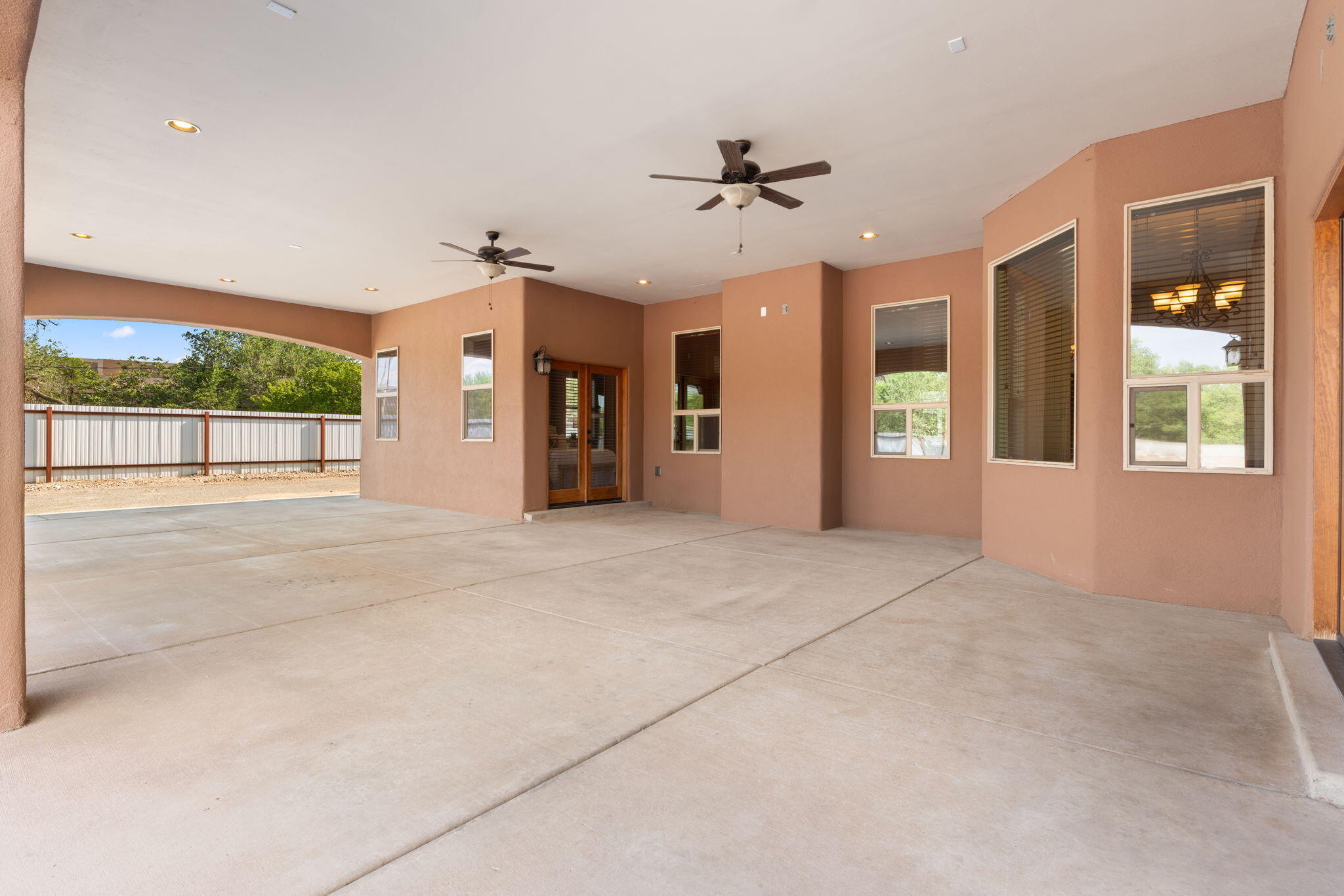 Photo 12 — 1202 Gabaldon Road NW