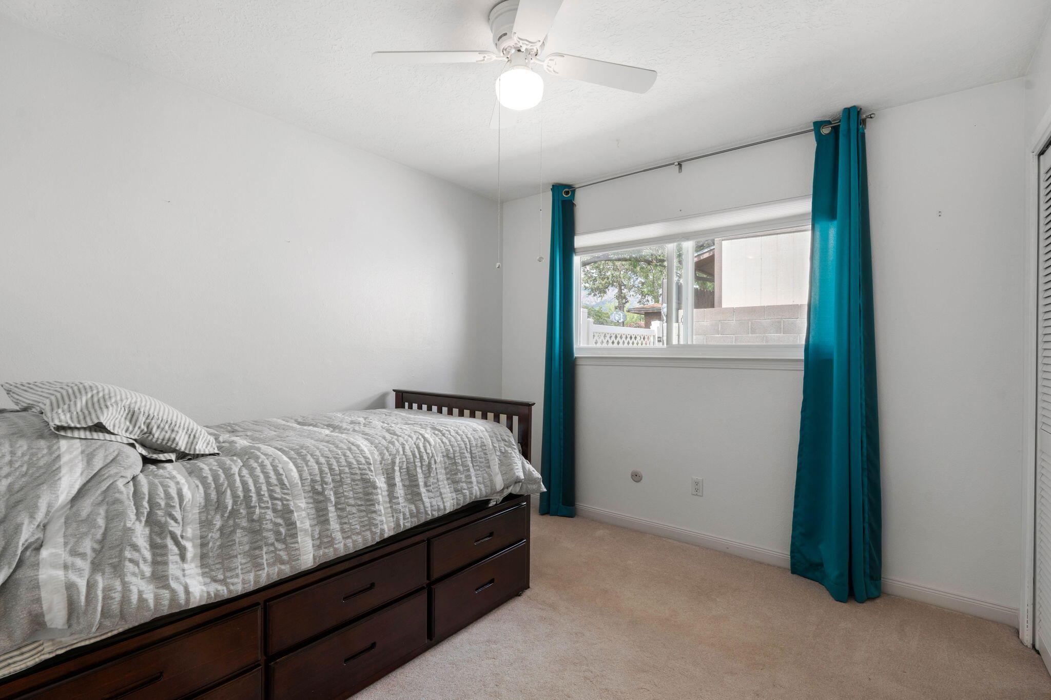 Photo 12 — 9412 Lona Lane NE
