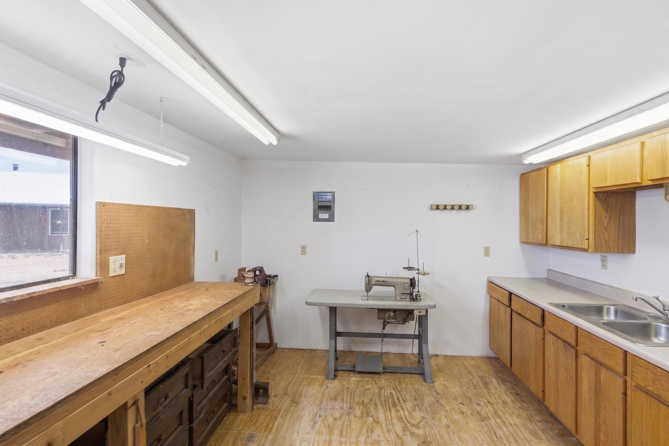 Photo 11 — 102 Romero Drive