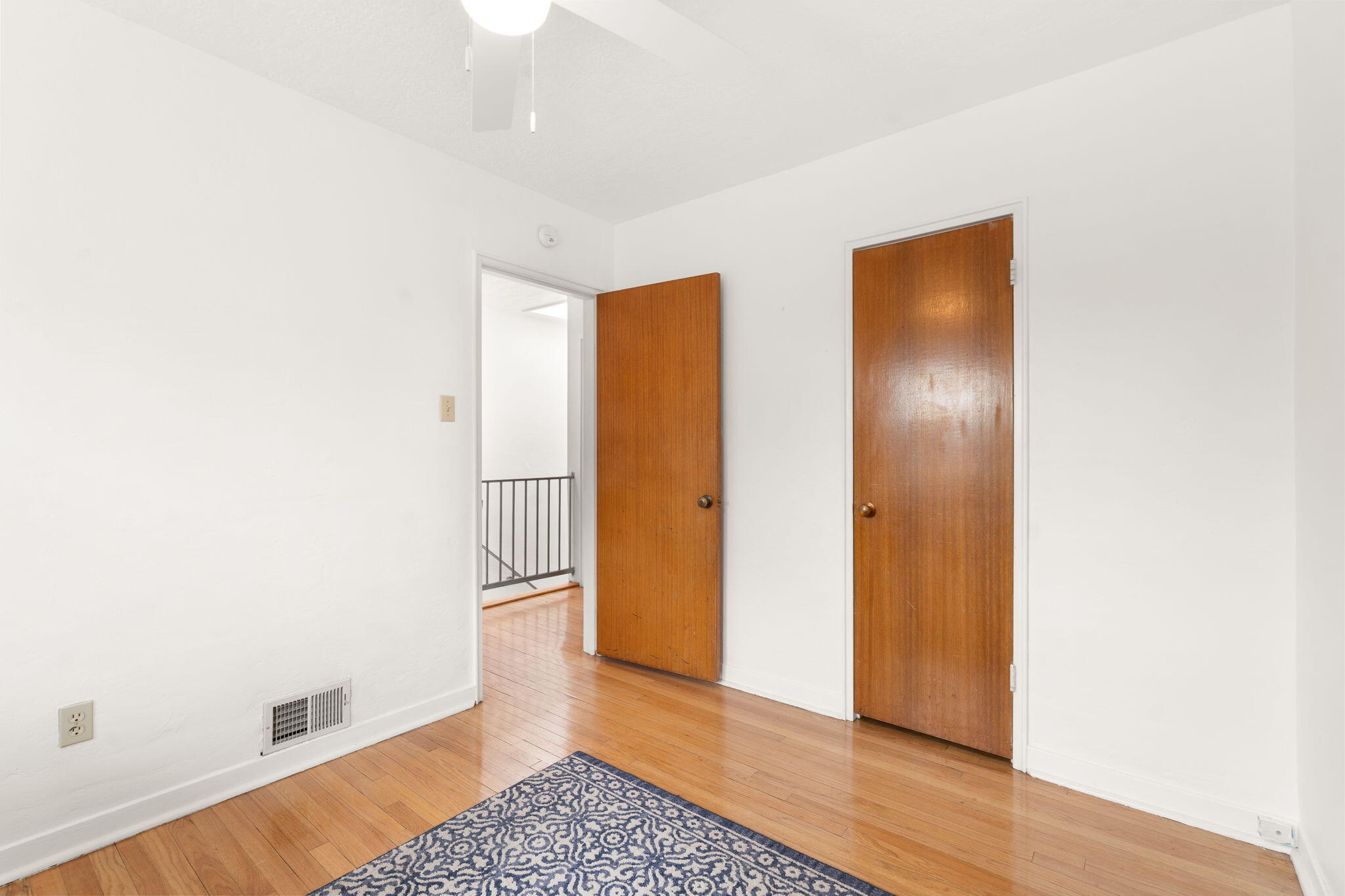 Photo 9 — 1405 San Carlos Road SW 3