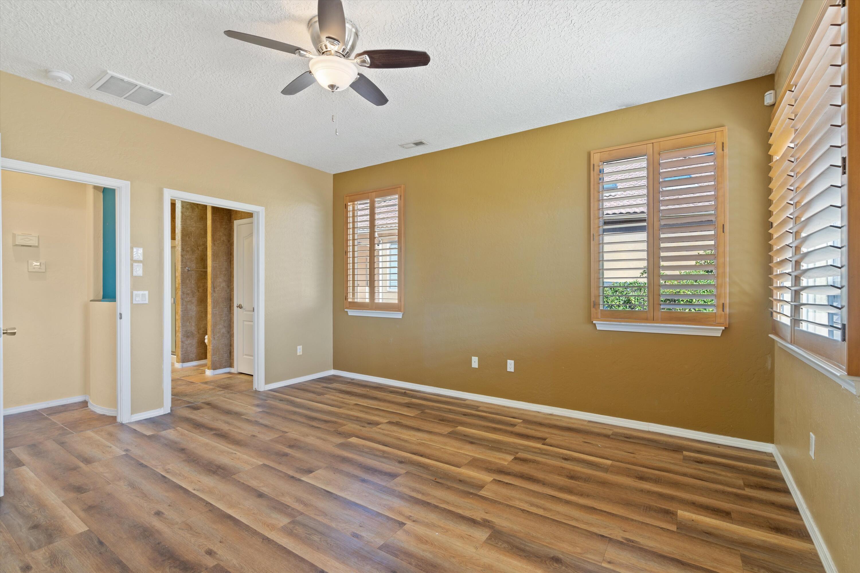 Photo 16 — 848 COTTONWOOD Circle