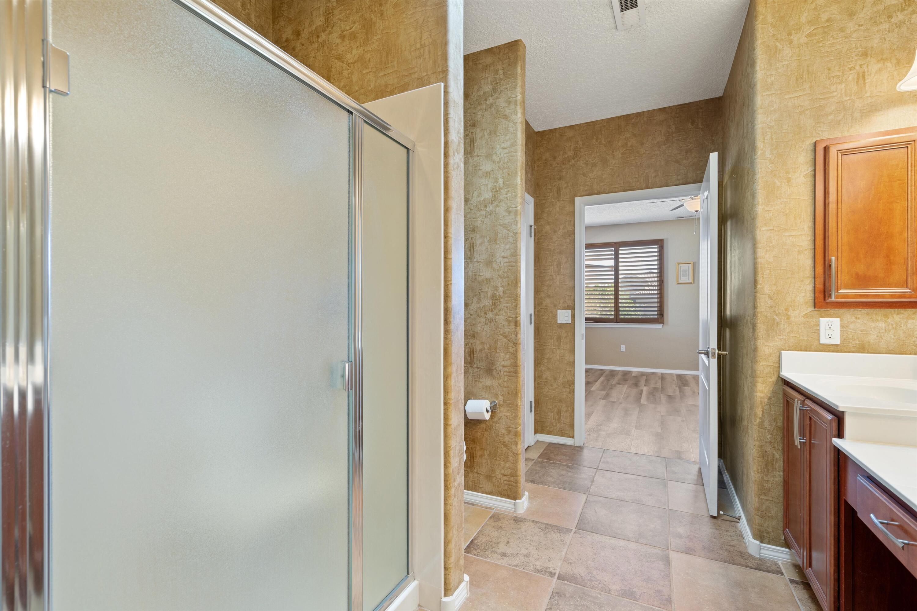 Photo 13 — 848 COTTONWOOD Circle