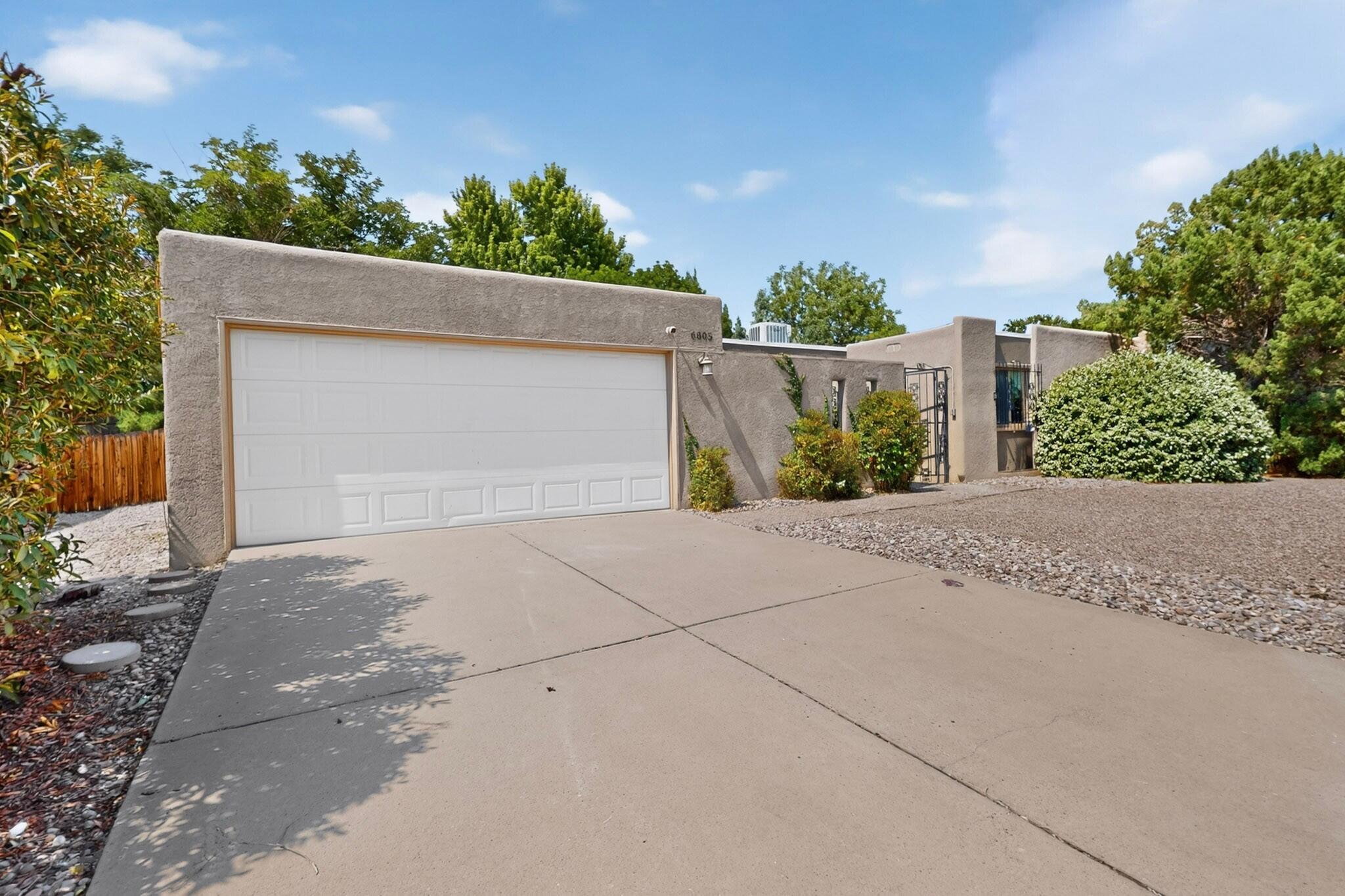 Photo 14 — 6805 Baker Avenue NE