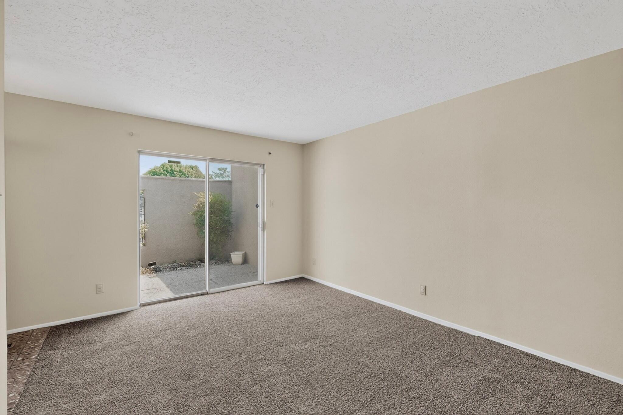Photo 18 — 6805 Baker Avenue NE