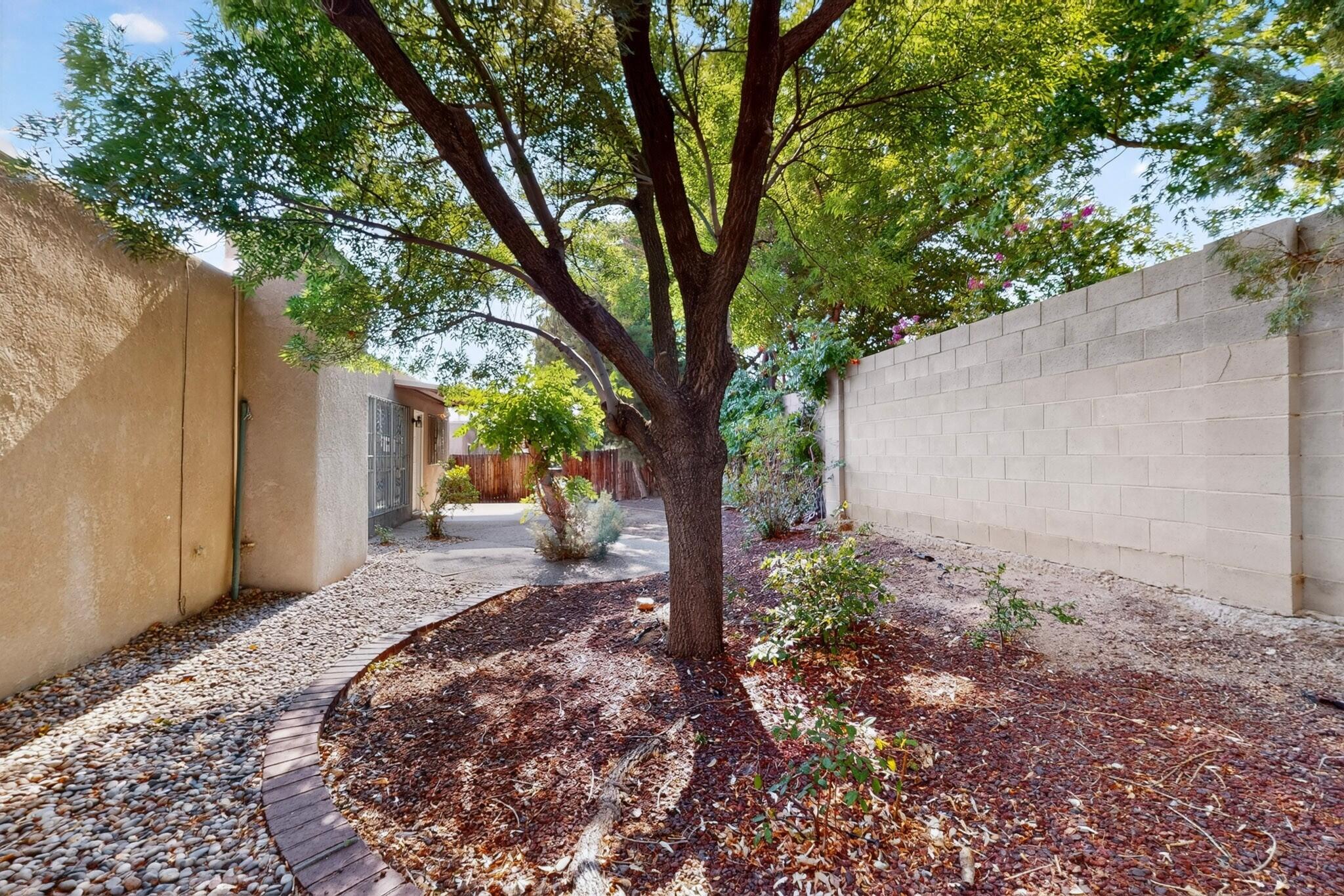 Photo 3 — 6805 Baker Avenue NE