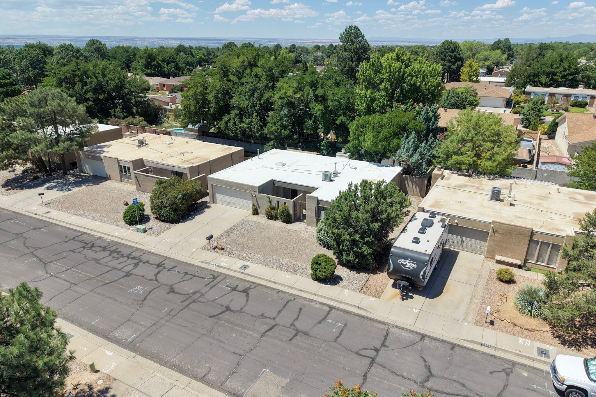 Photo 3 — 6805 Baker Avenue NE