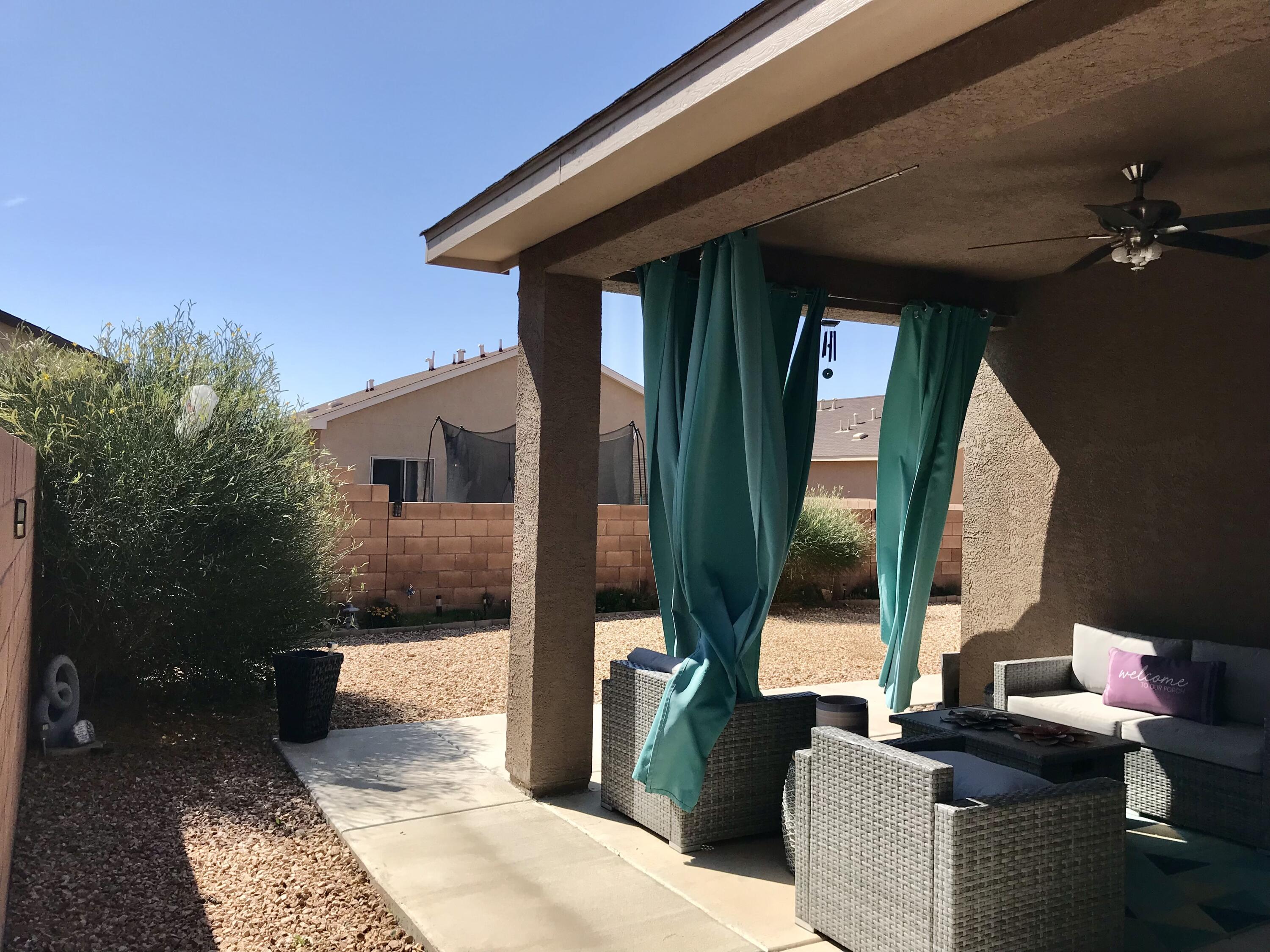 Photo 2 — 10904 Del Carmen Street NW
