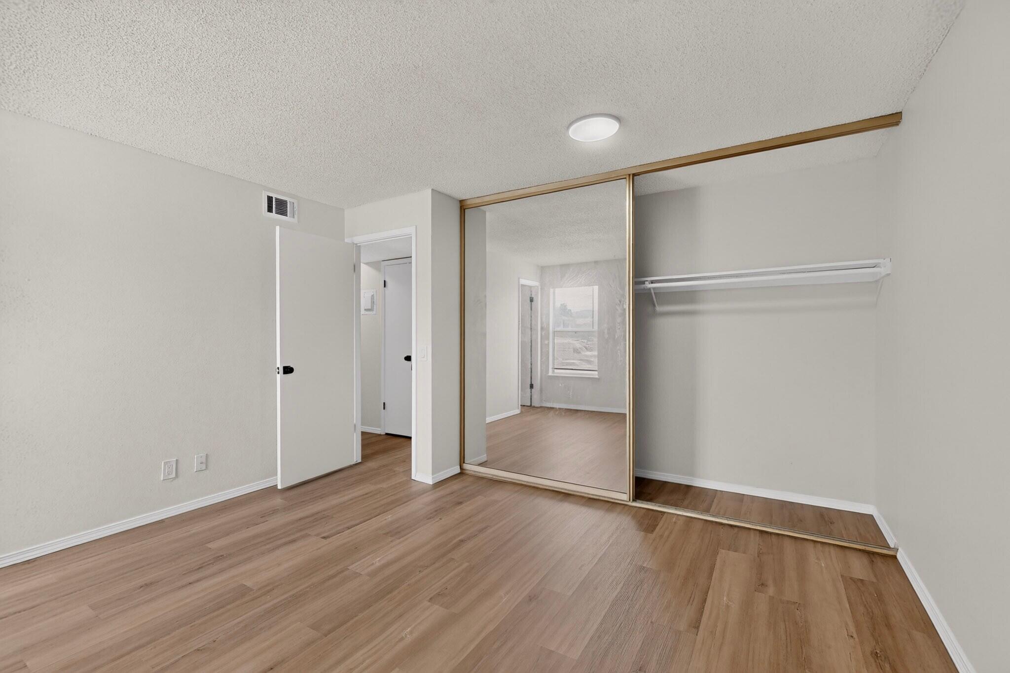 Photo 11 — 3859 Montgomery Boulevard NE APT 1321