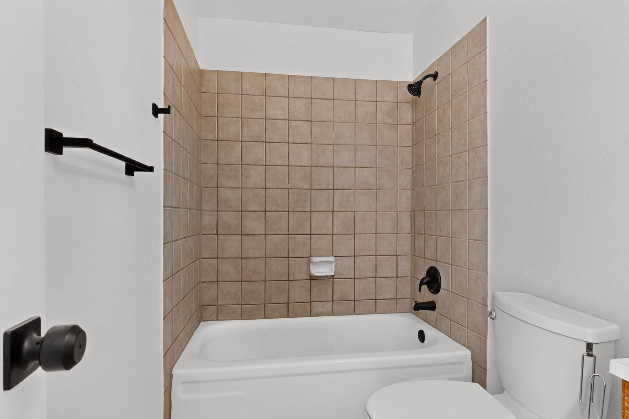 Photo 4 — 3859 Montgomery Boulevard NE APT 1321