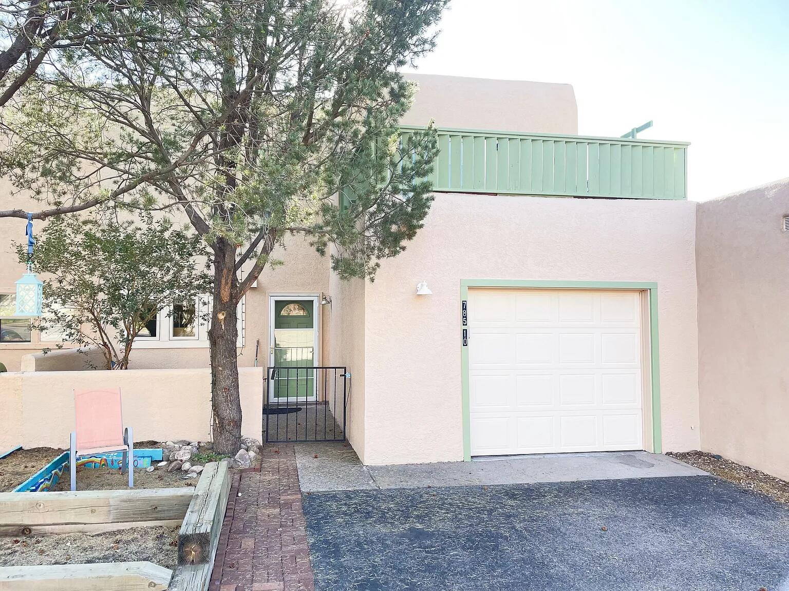 785 Tramway Lane NE # 10