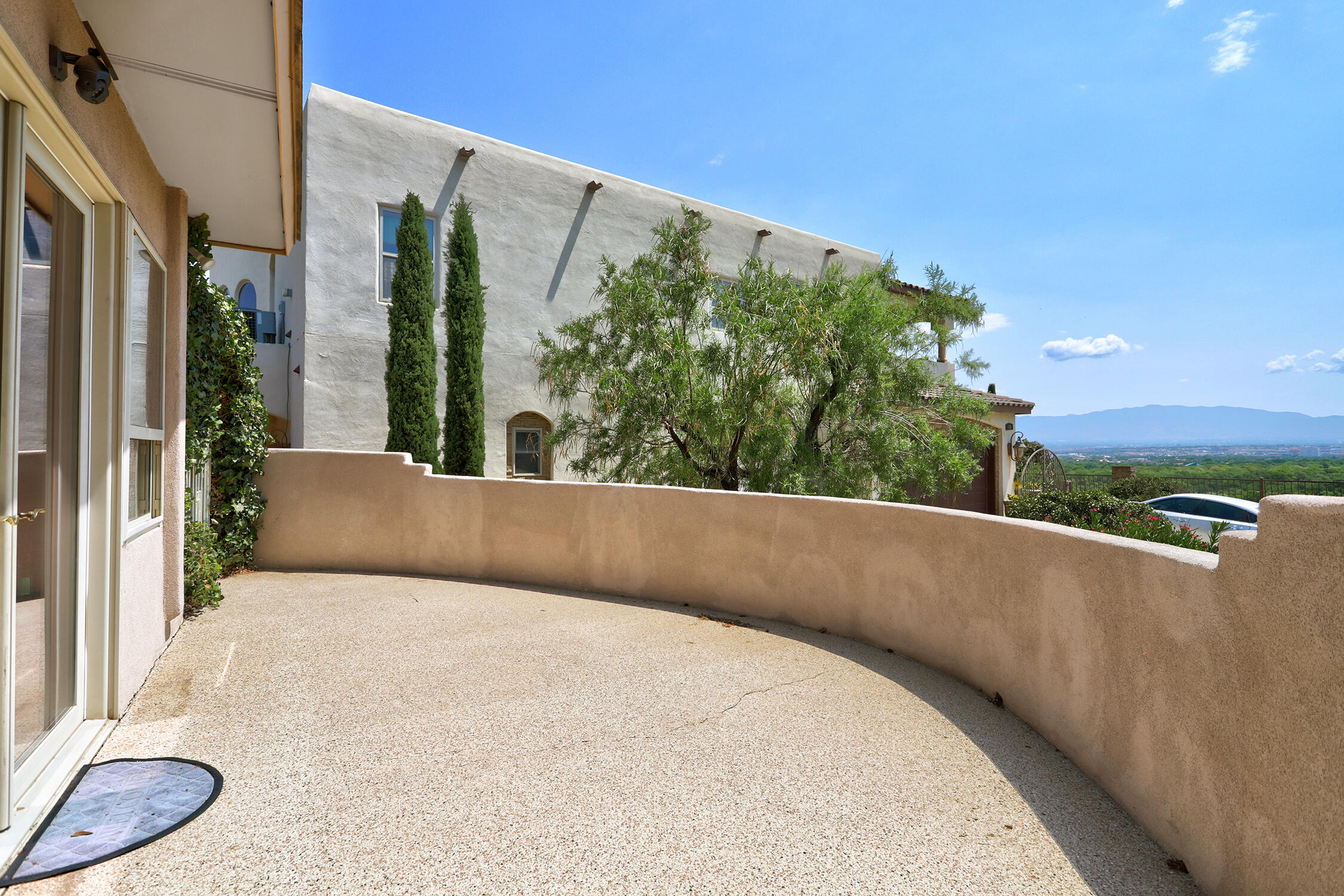 Photo 15 — 529 La Bajada Court NW