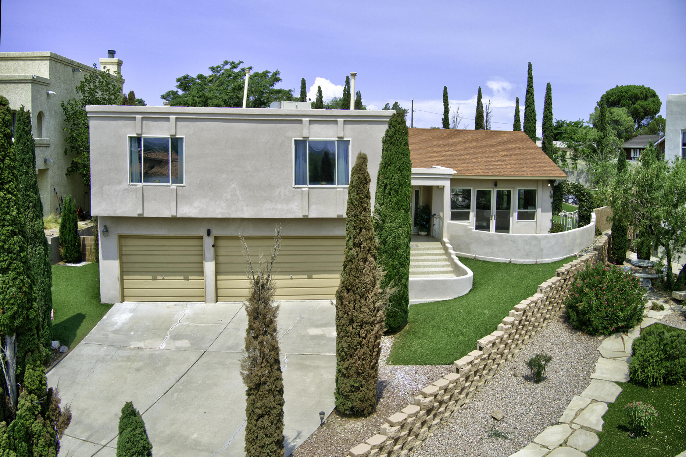 Photo 6 — 529 La Bajada Court NW
