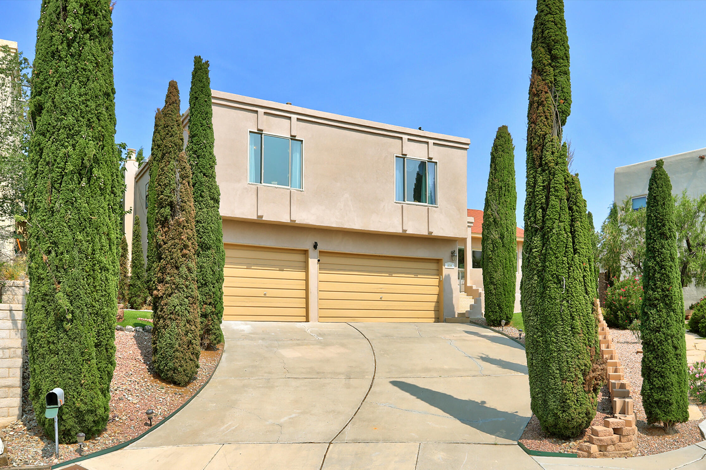 Photo 5 — 529 La Bajada Court NW