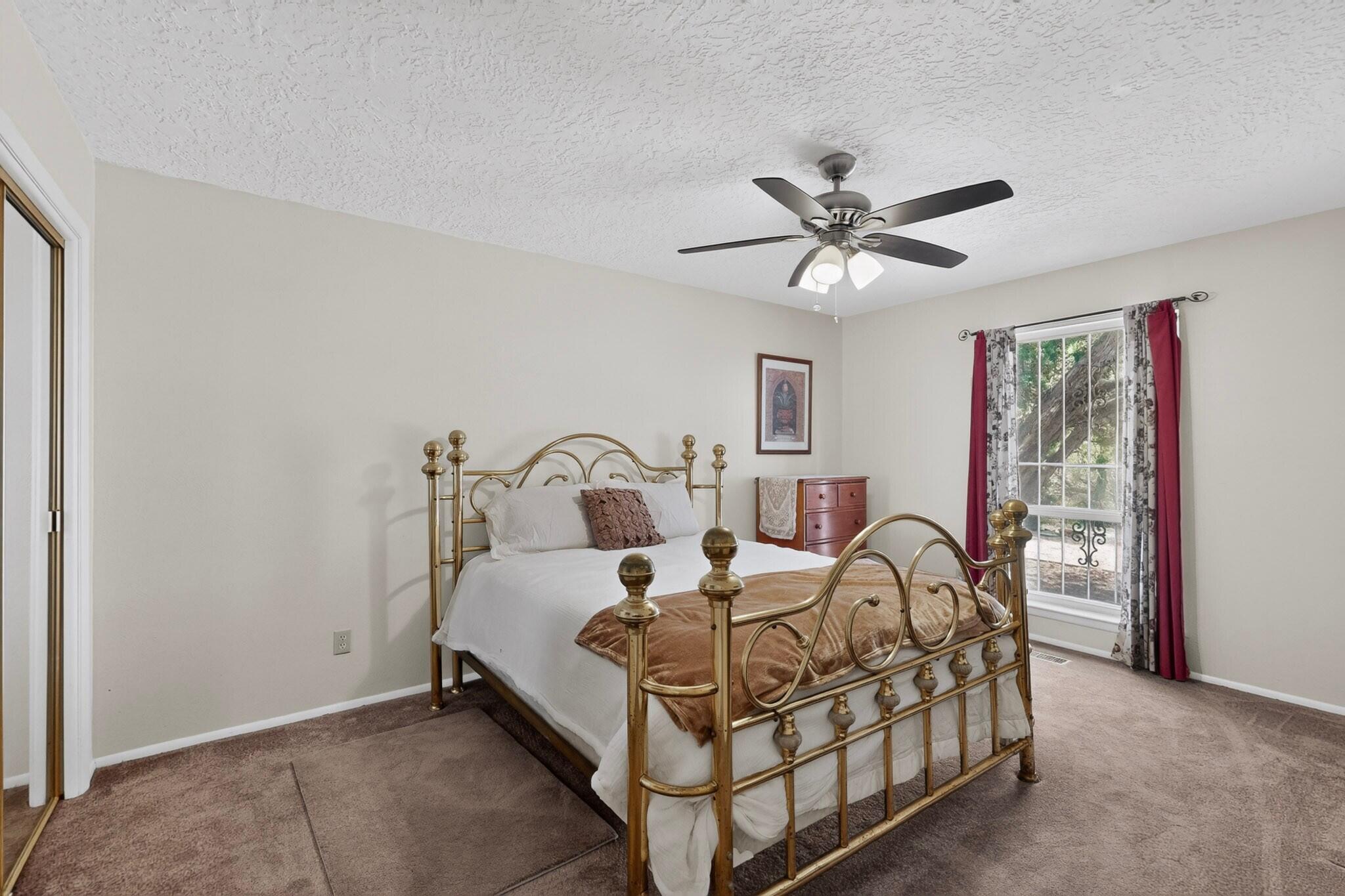 Photo 14 — 4600 Sunset Canyon Place NE