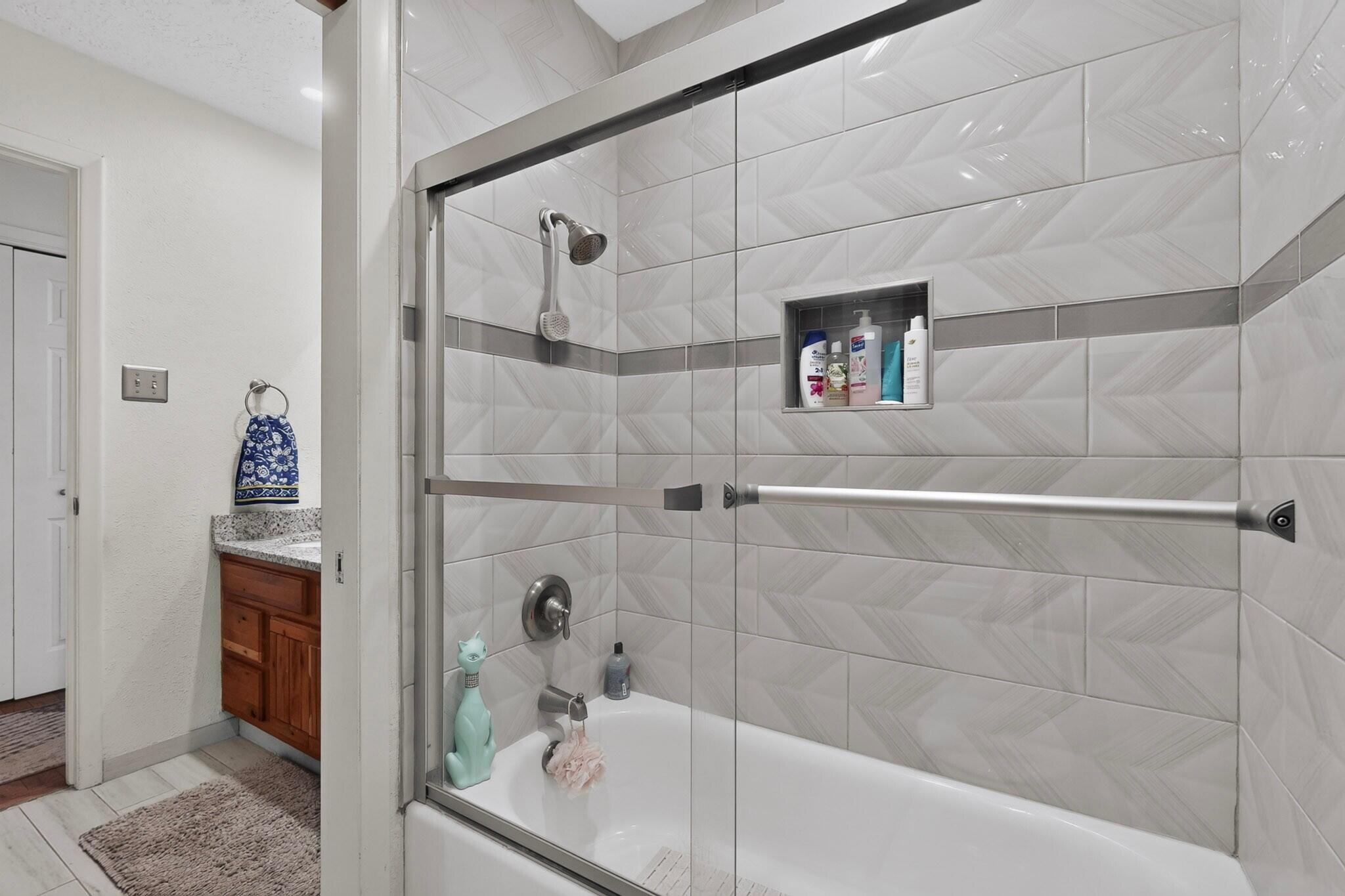 Photo 12 — 4600 Sunset Canyon Place NE