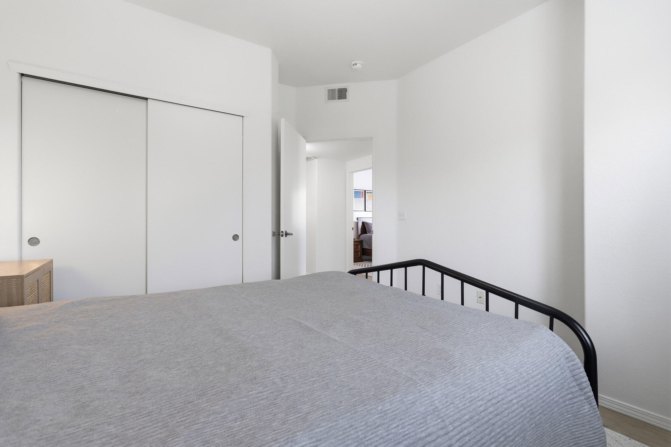 Photo 11 — 6800 Vista Del Norte Drive NE 427