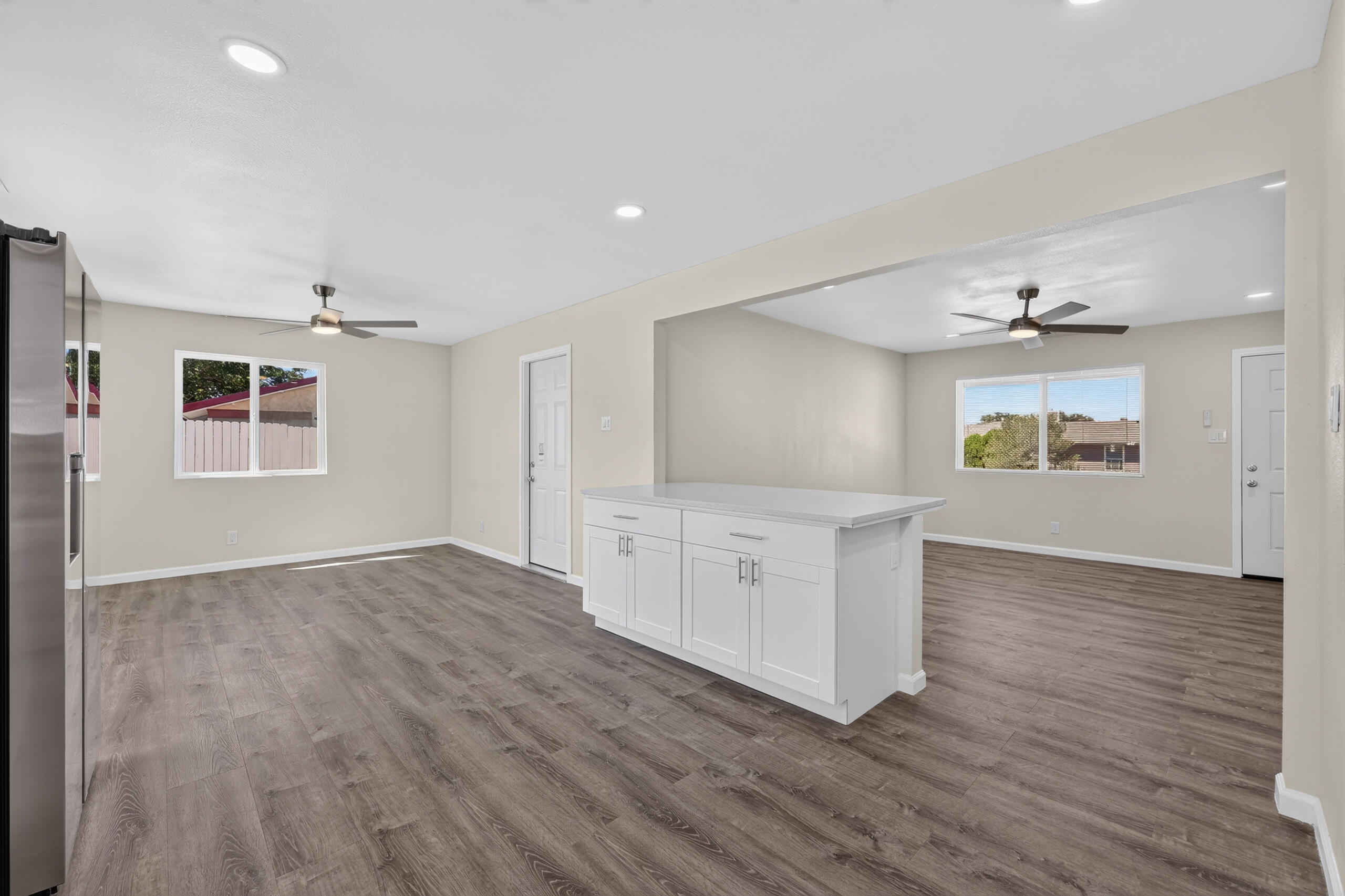 Photo 3 — 102 2nd Street SE