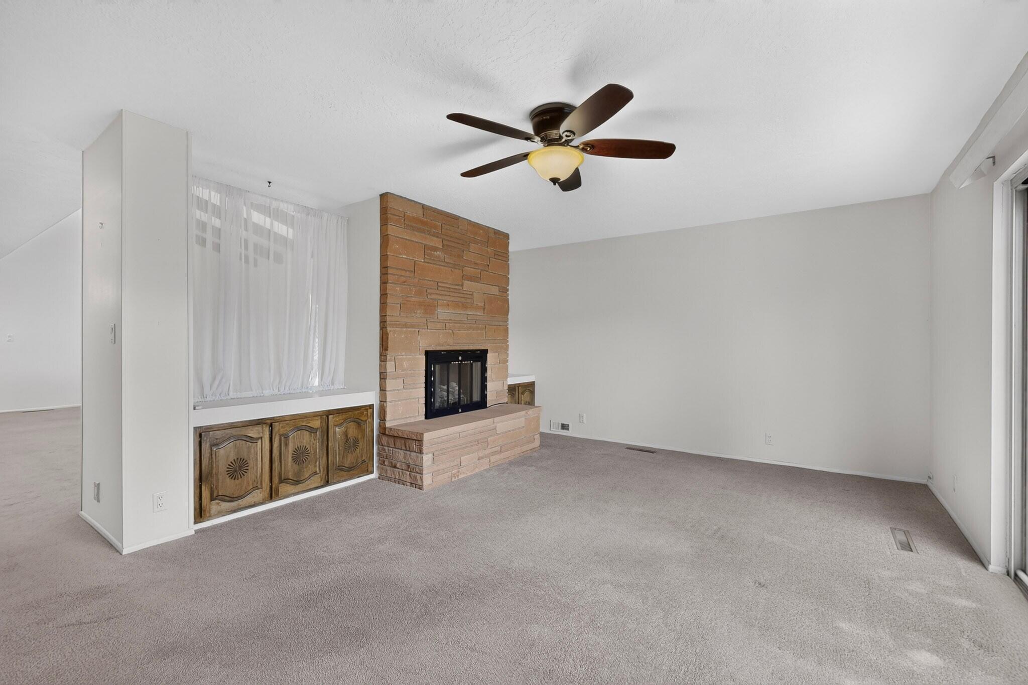 Photo 13 — 6100 Rio Hondo Drive NE
