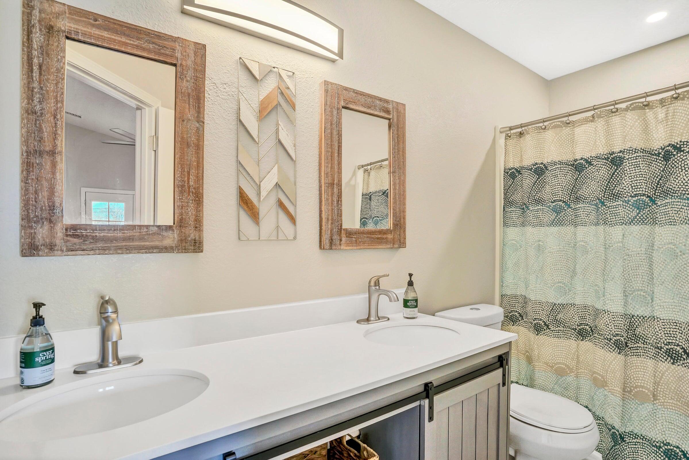 Photo 6 — 5216 Bogart Street NW