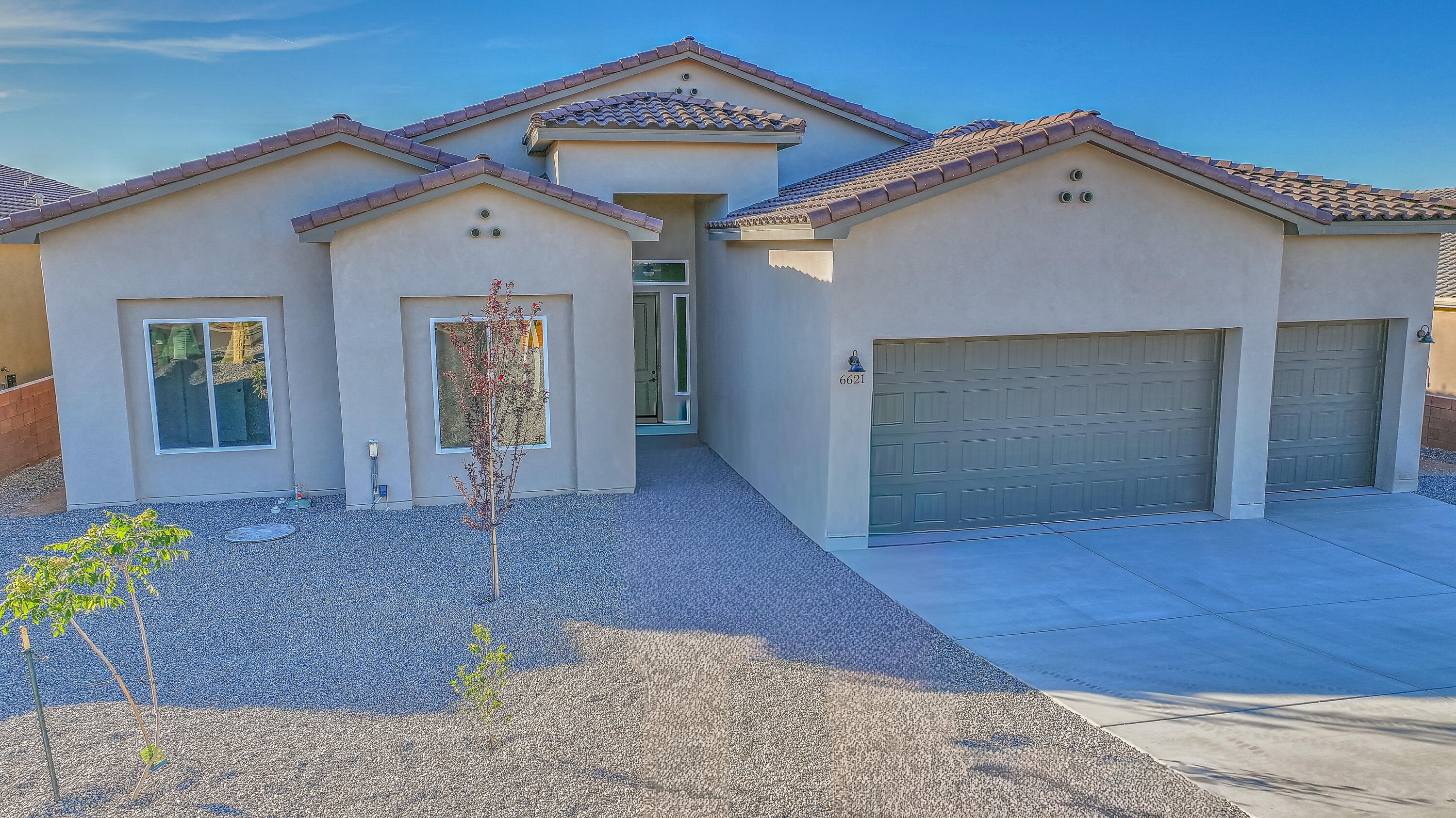 Photo 17 — 6621 Icarian Road NE