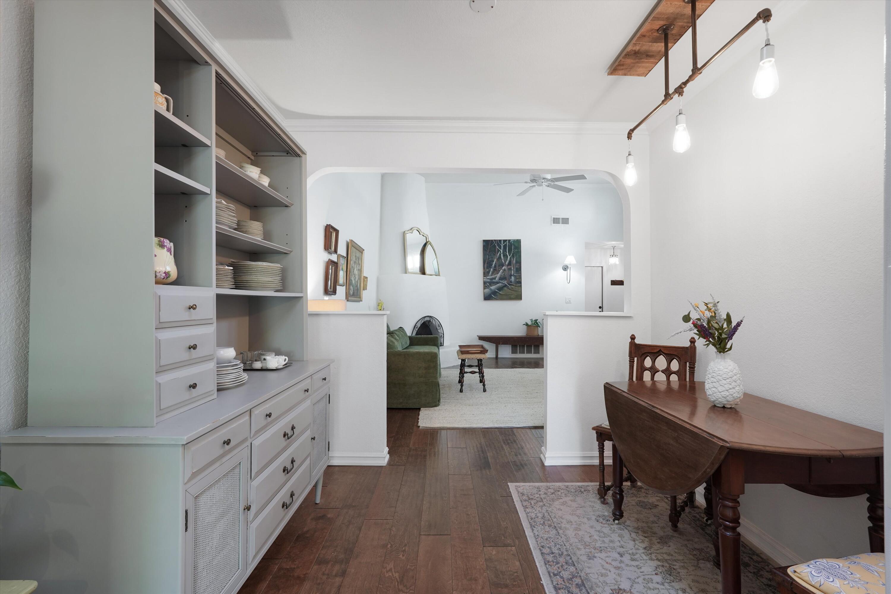 Photo 13 — 5227 Saratoga Drive NW