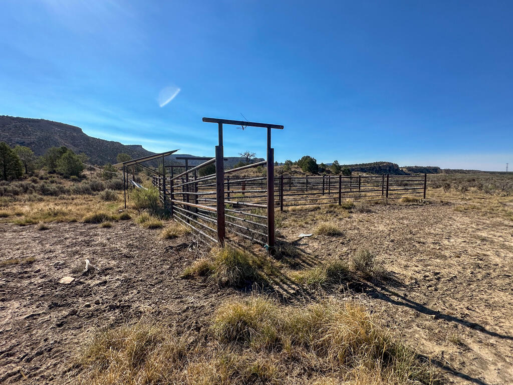Photo 3 —  US Hwy 550