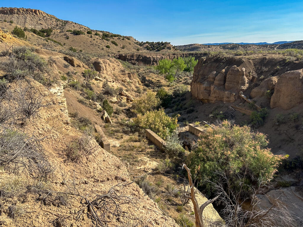Photo 9 —  US Hwy 550