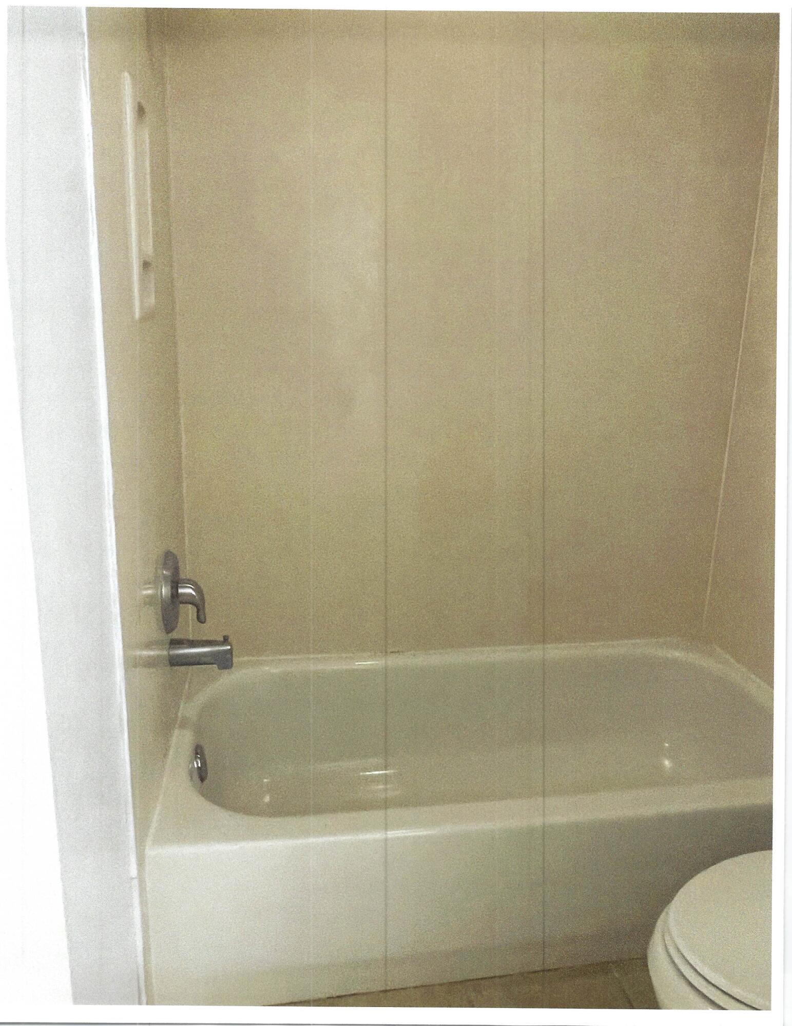 Photo 2 — 1635 Corte Del Sol NW