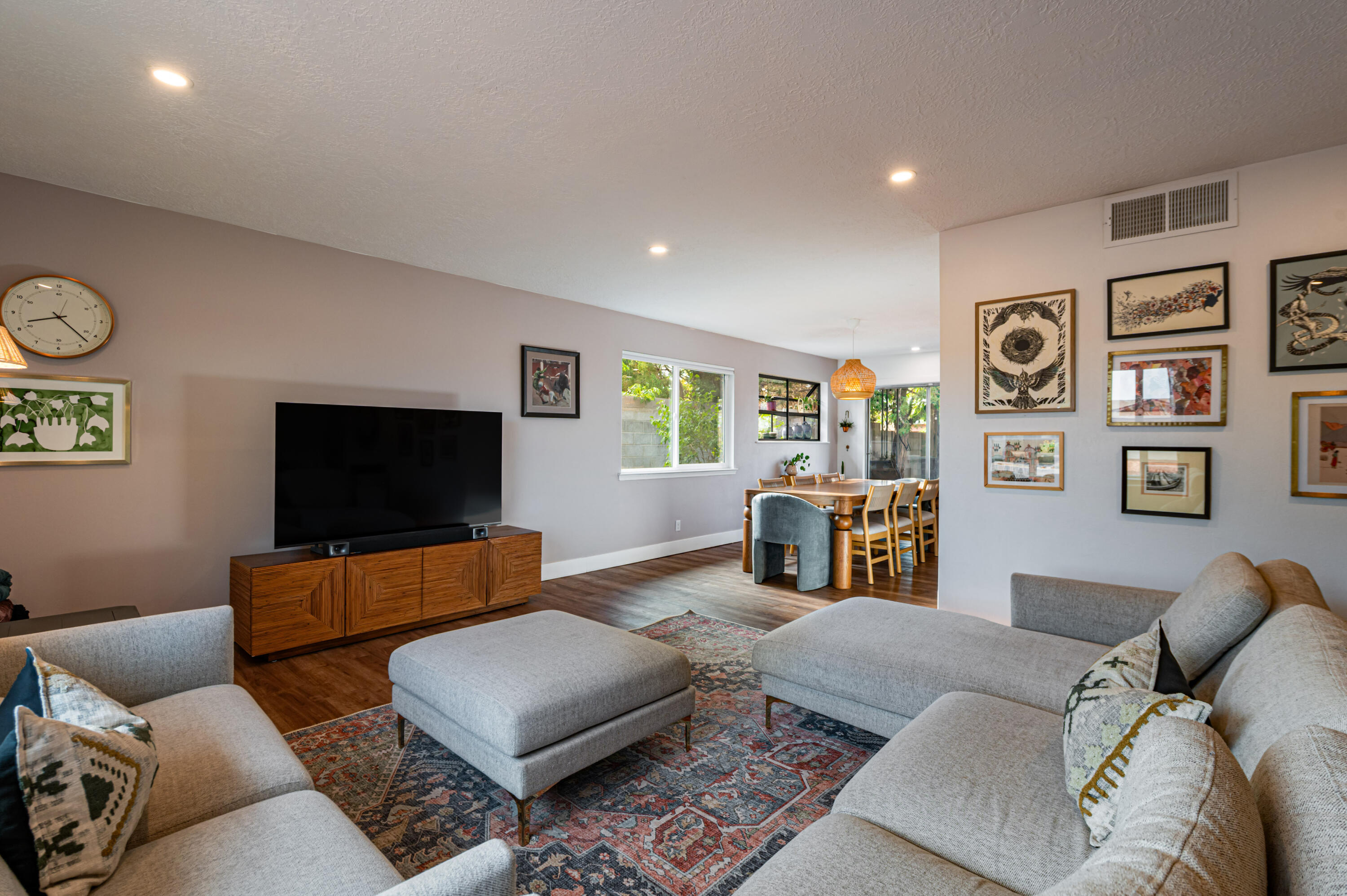 Photo 18 — 9600 Lona Lane NE