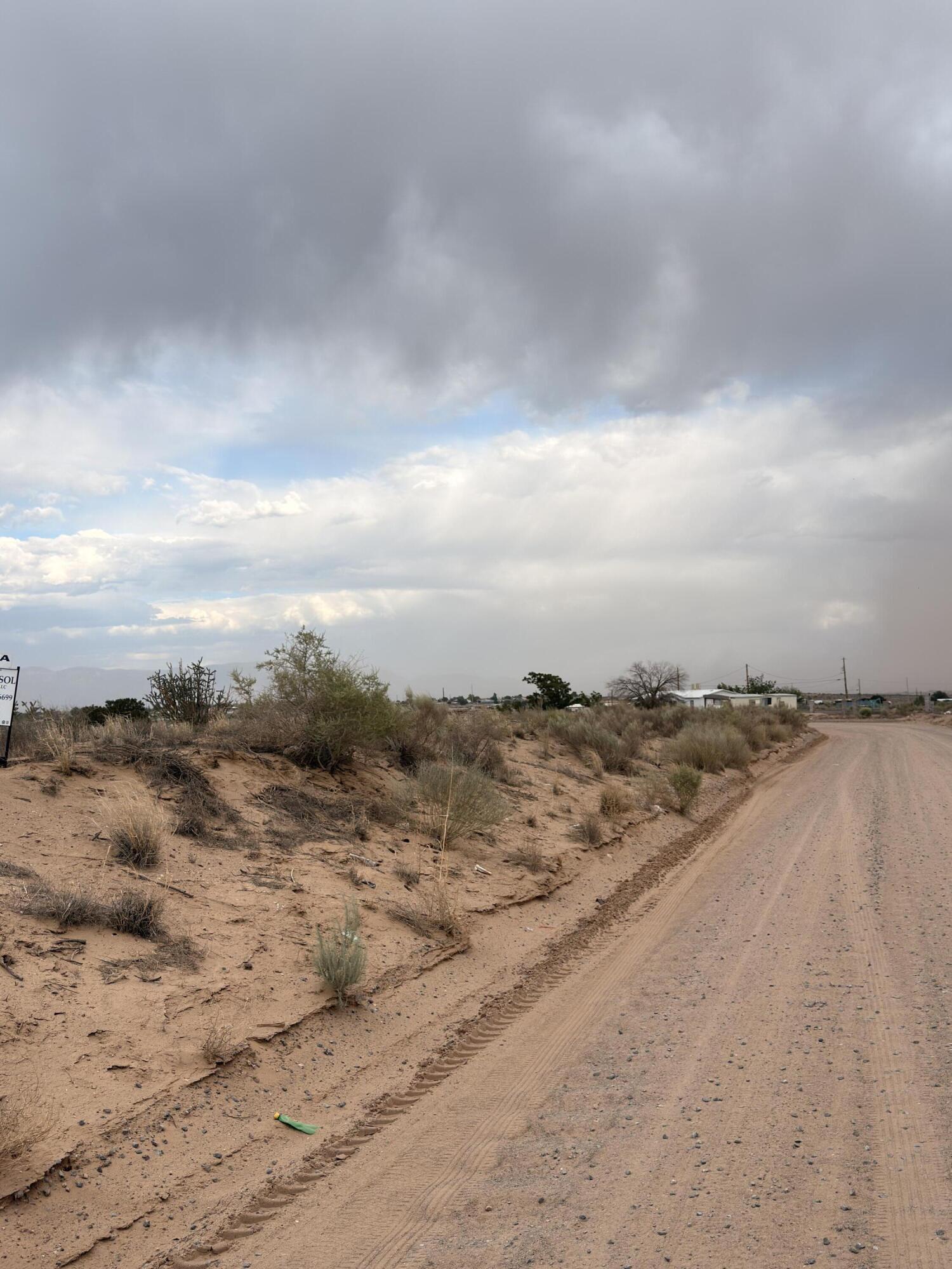Photo 3 — 1105 Goya Road SW