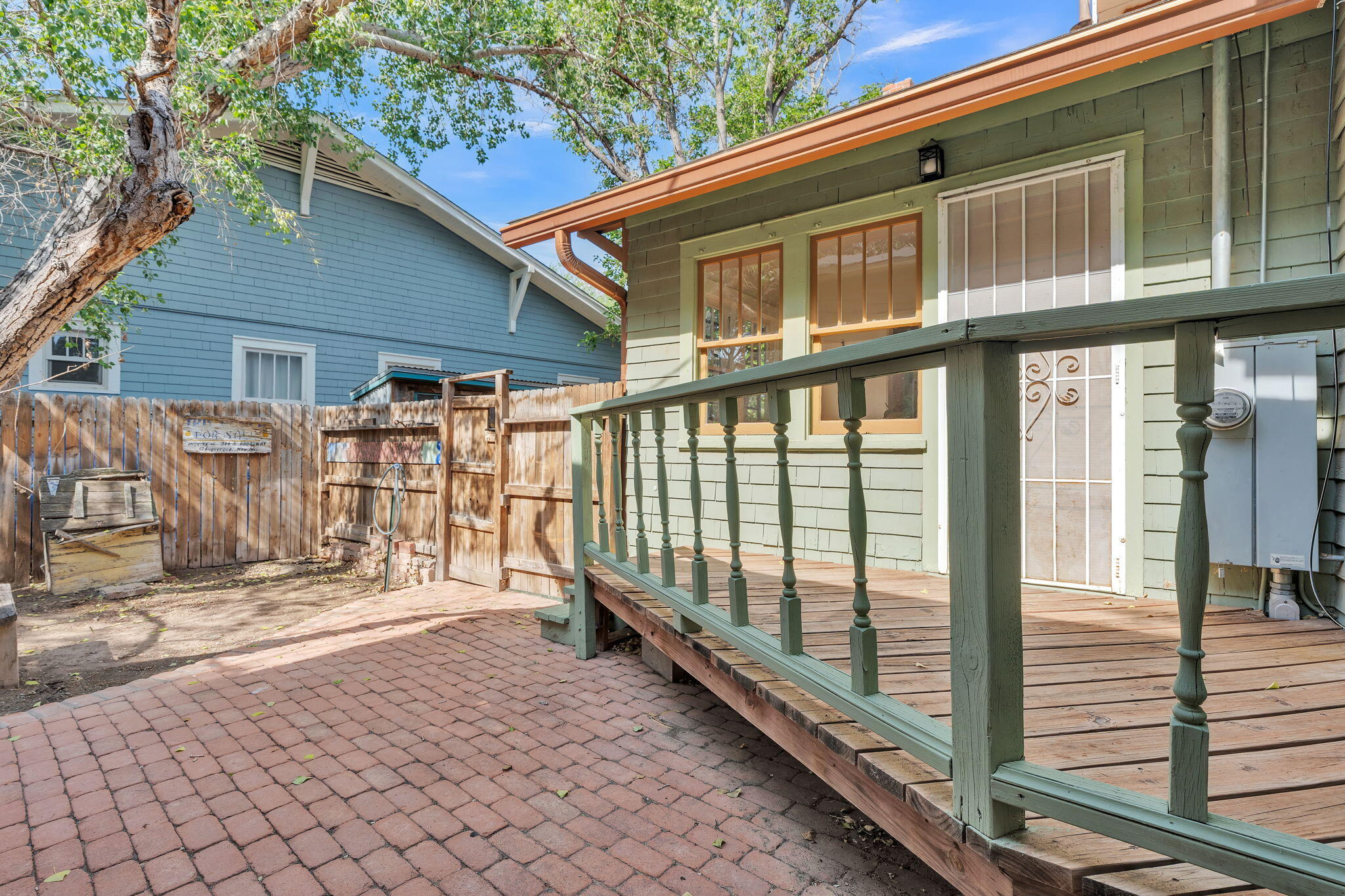 Photo 12 — 520 Luna Boulevard NW