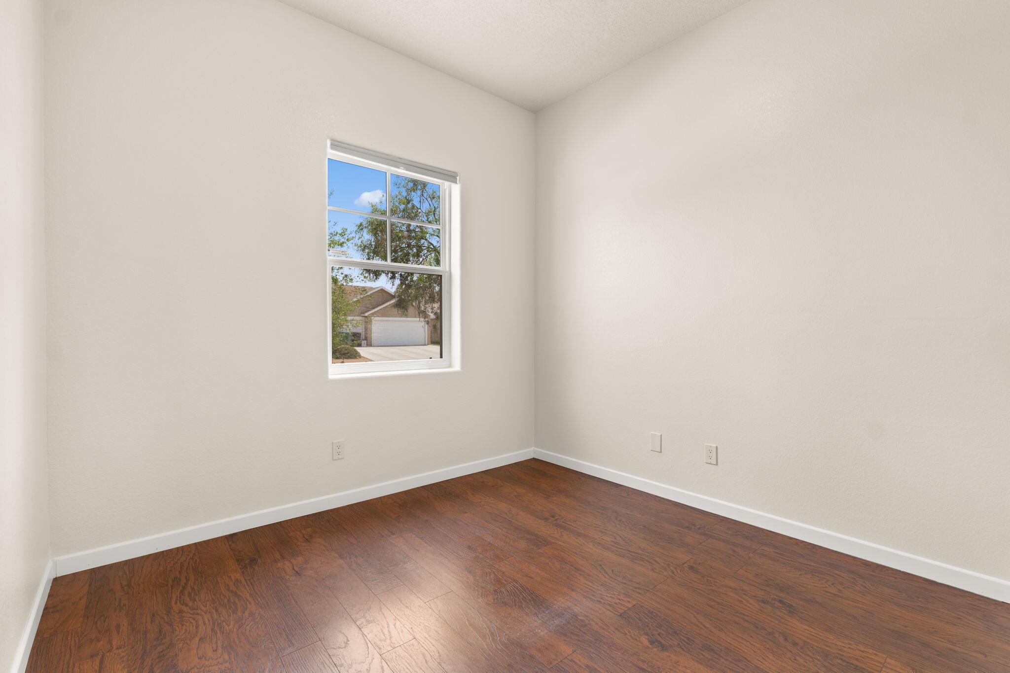 Photo 12 — 2105 Palenque Drive SE