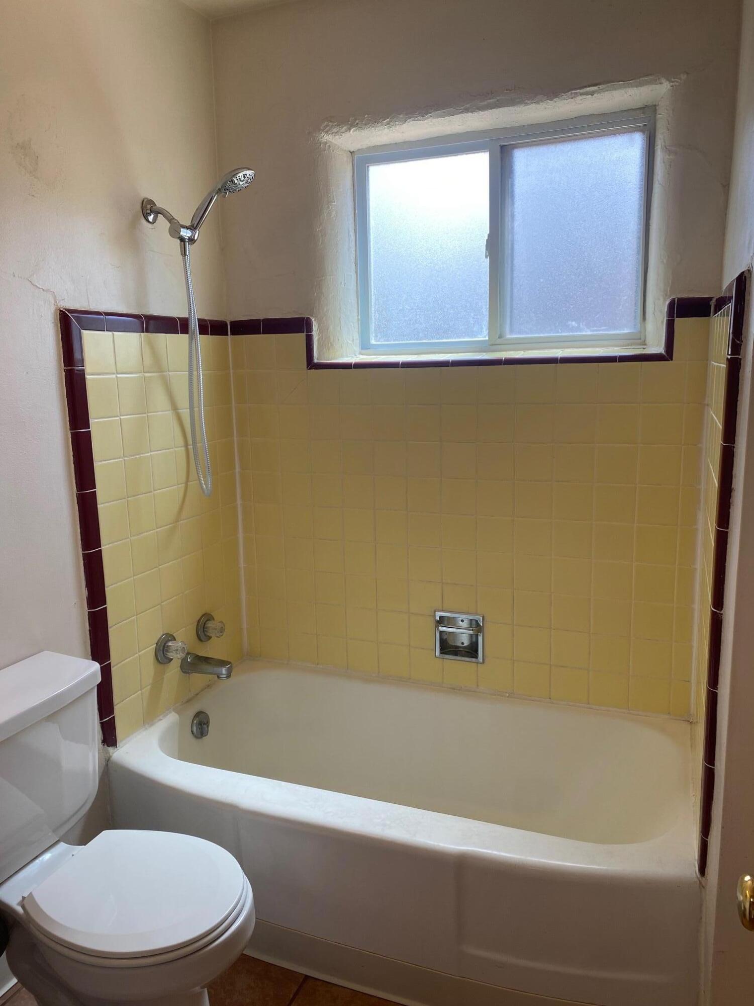 Photo 11 — 3434 Smith Avenue SE B