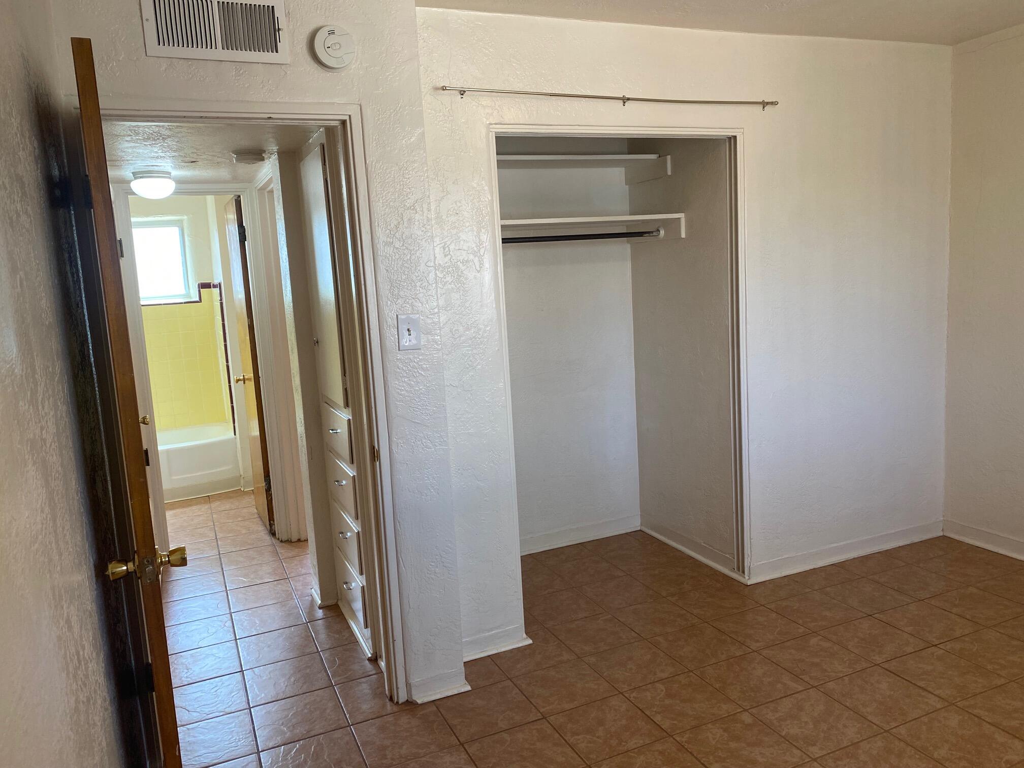 Photo 9 — 3434 Smith Avenue SE B