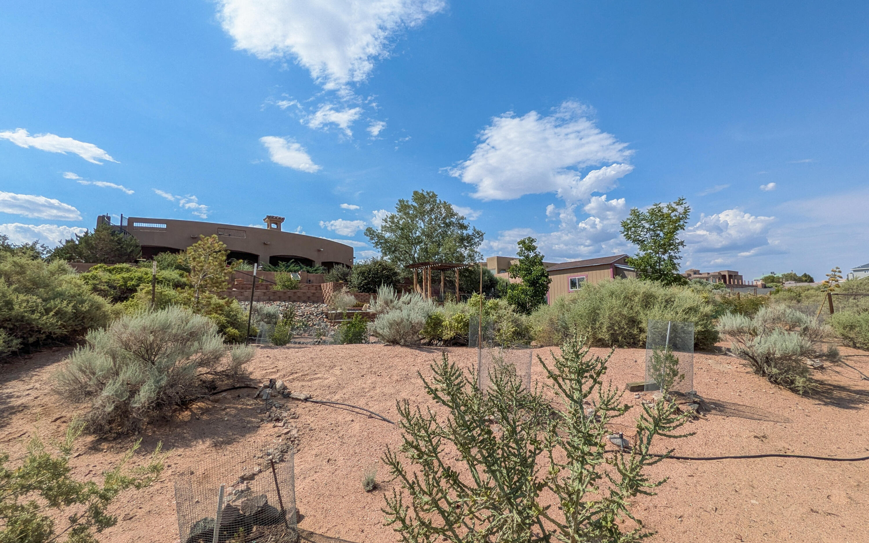 Photo 12 — 1916 Sonora Road NE
