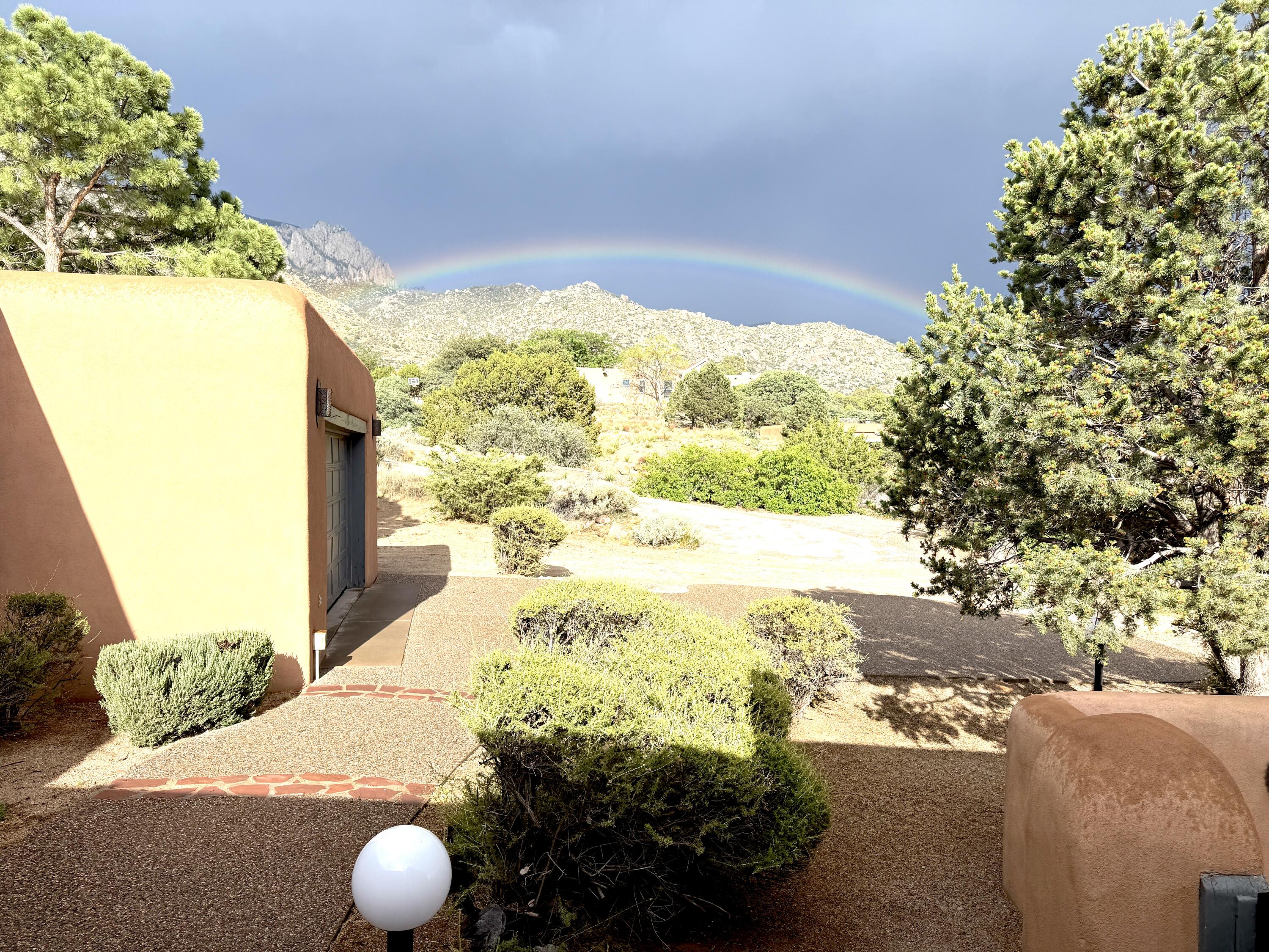 Photo 3 — 72 Pinon Hill Place NE