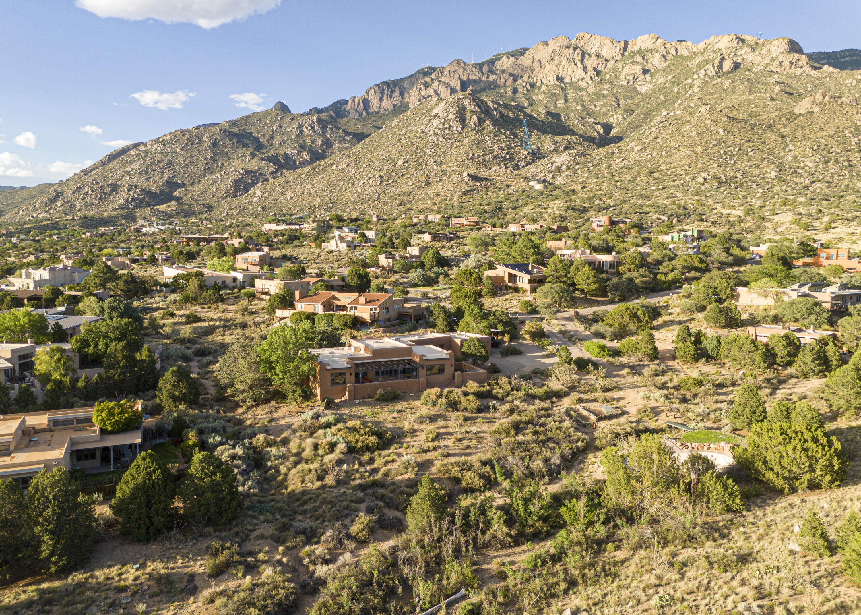 Photo 20 — 72 Pinon Hill Place NE