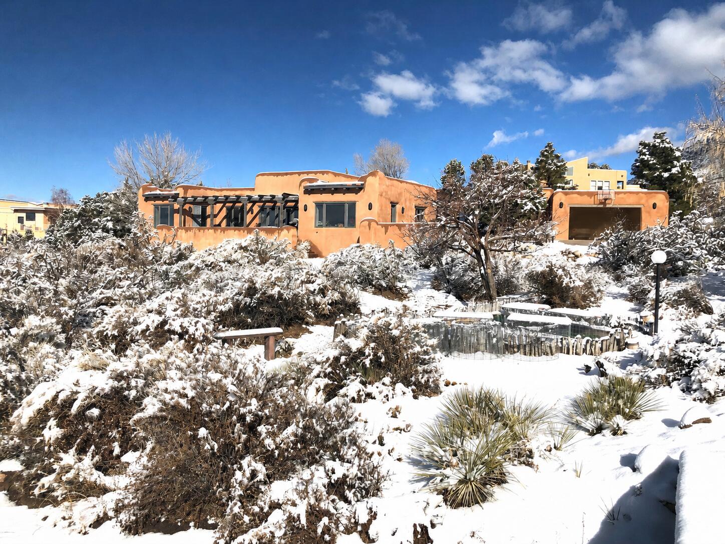 Photo 9 — 72 Pinon Hill Place NE