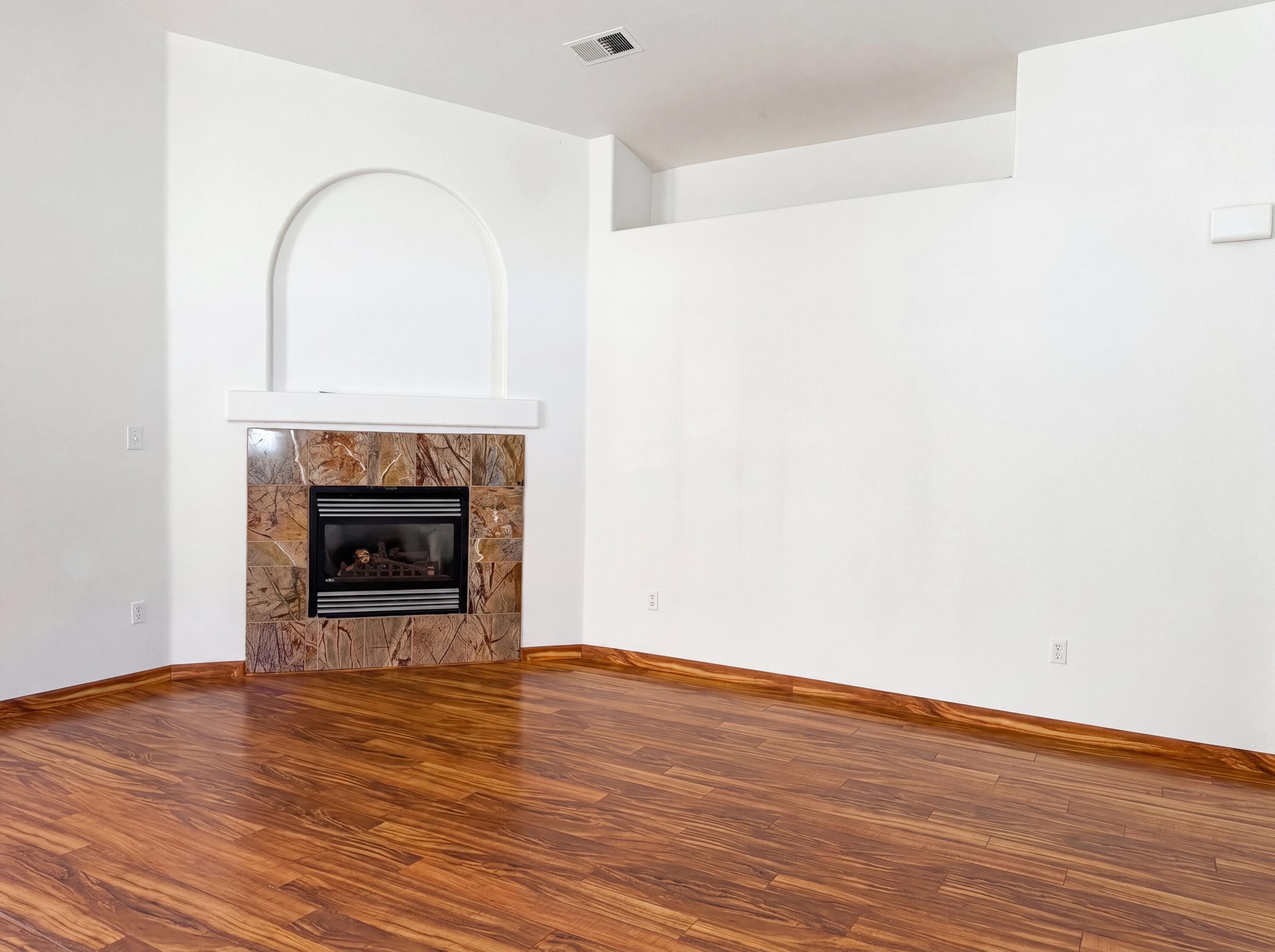 Photo 5 — 345 Peaceful Meadows Drive NE
