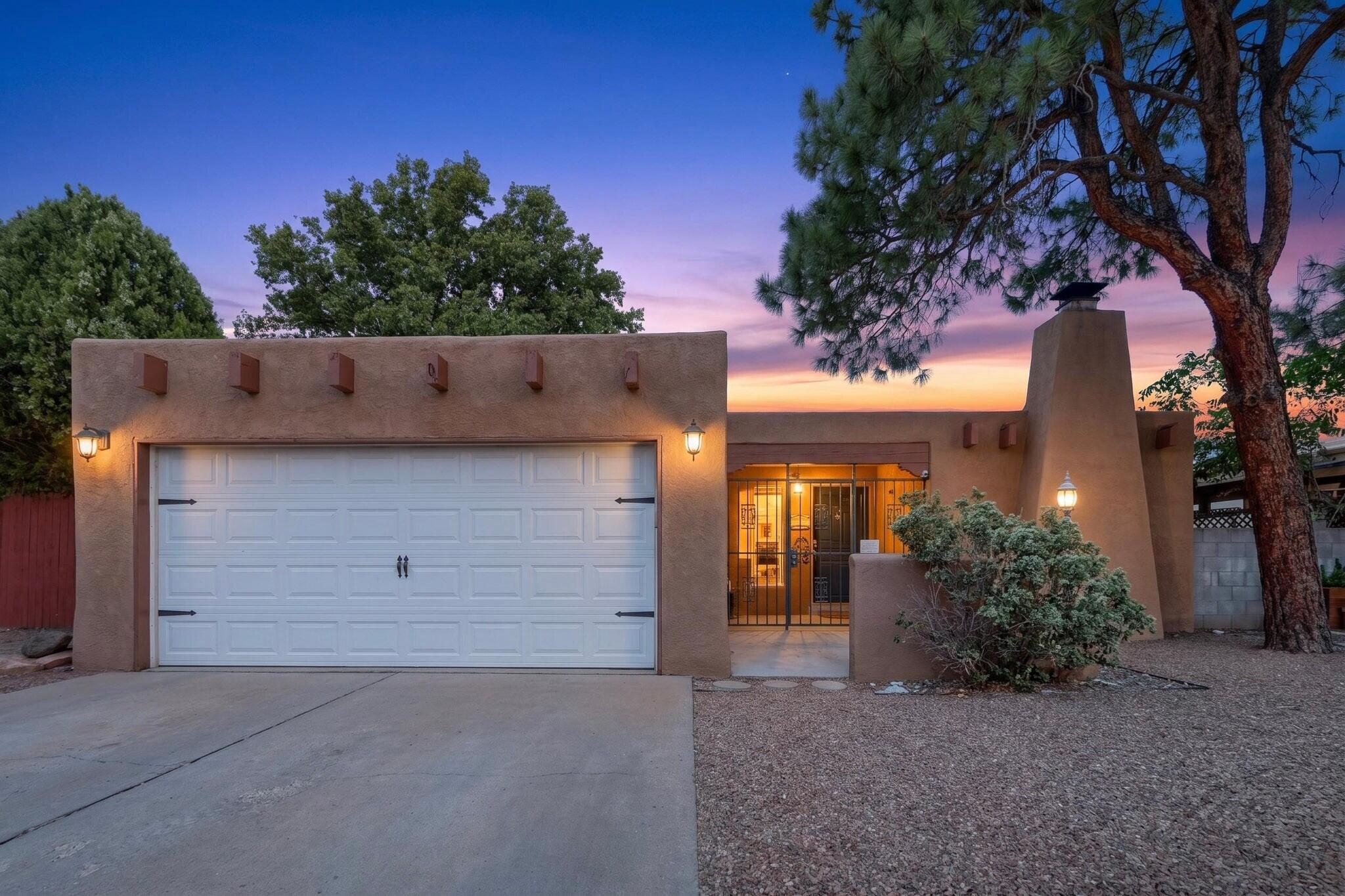 1329 Espejo Street NE, Albuquerque, NM 87112