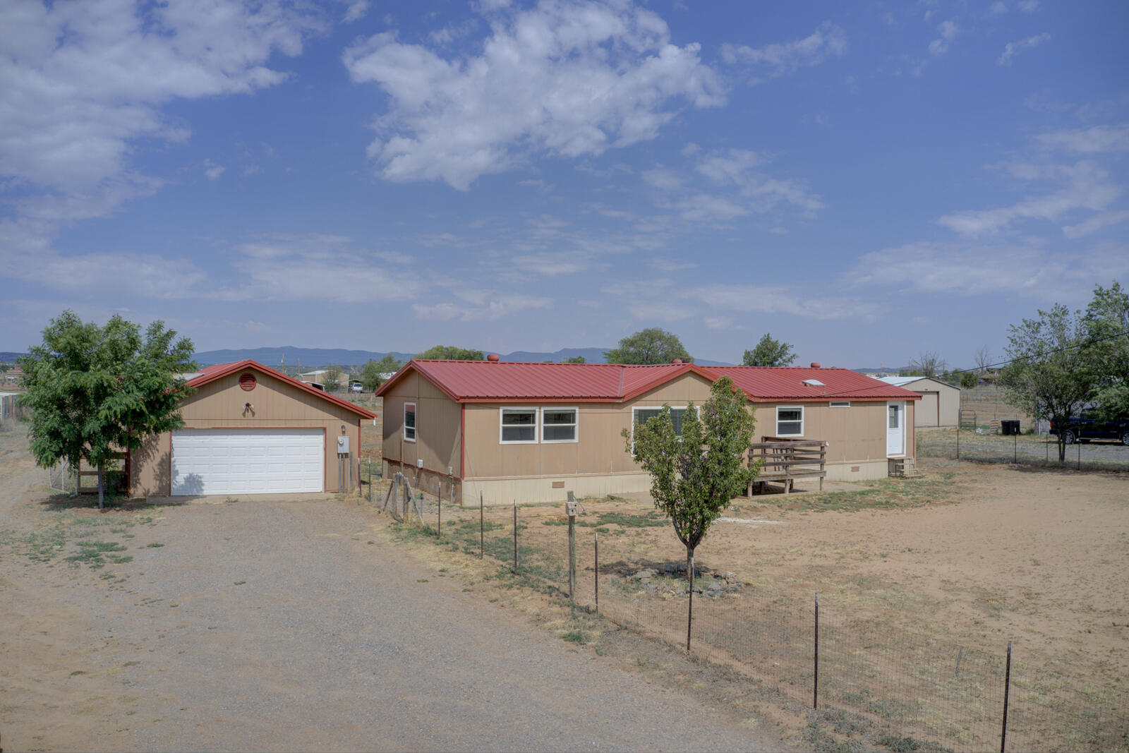 7 Amparan Lane