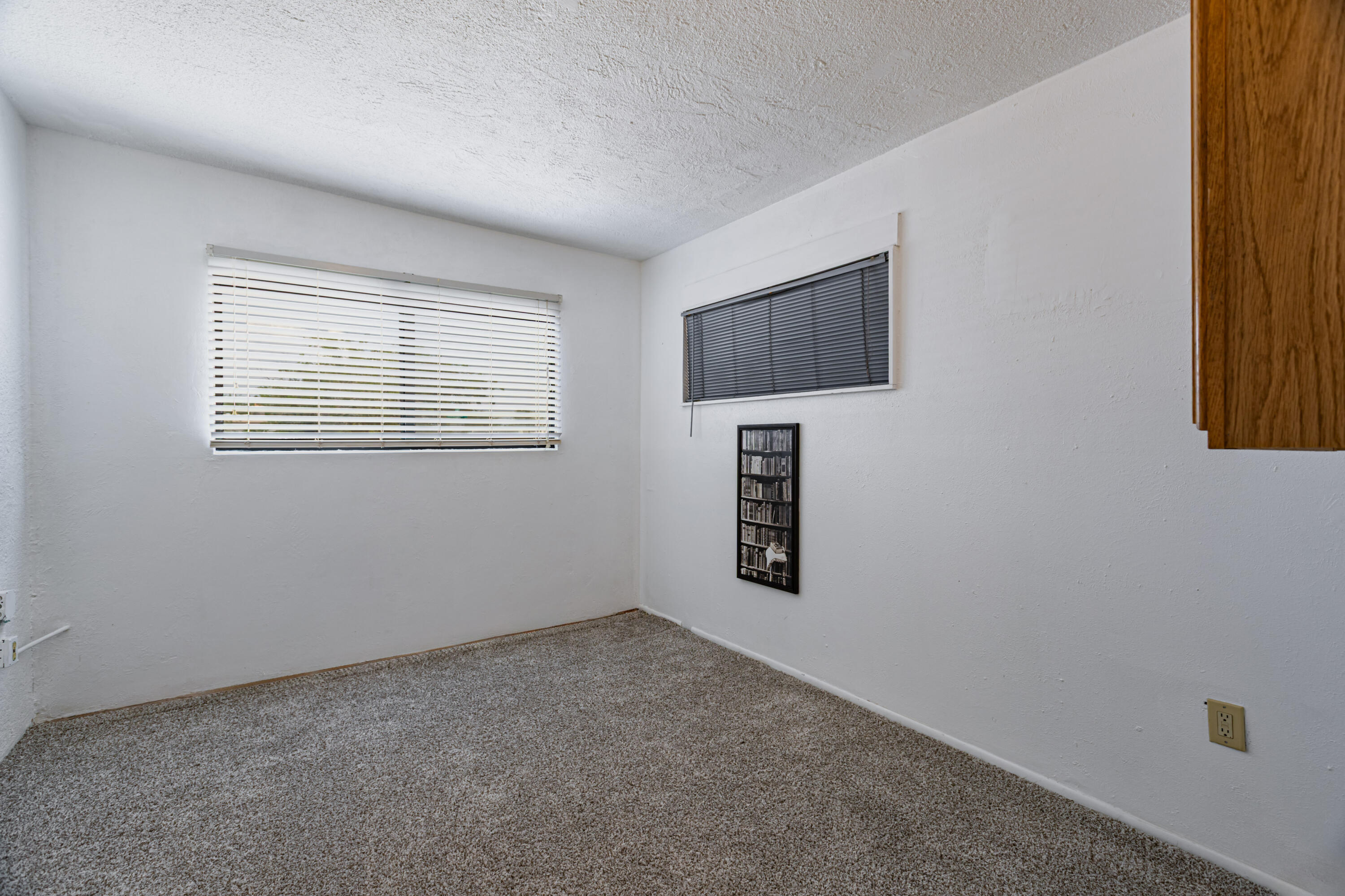 Photo 8 — 5420 Mountain Road NE