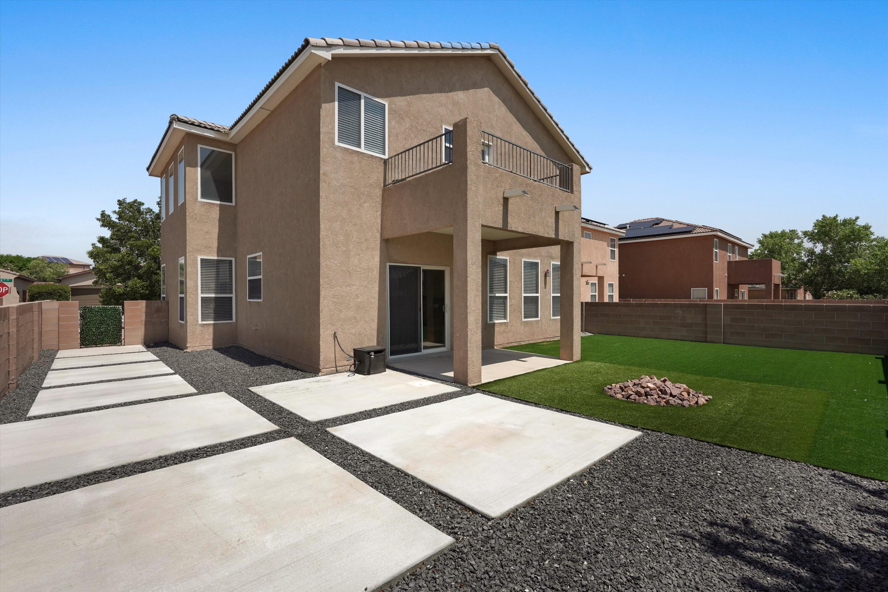 Photo 4 — 9600 Sun Dancer Drive NW