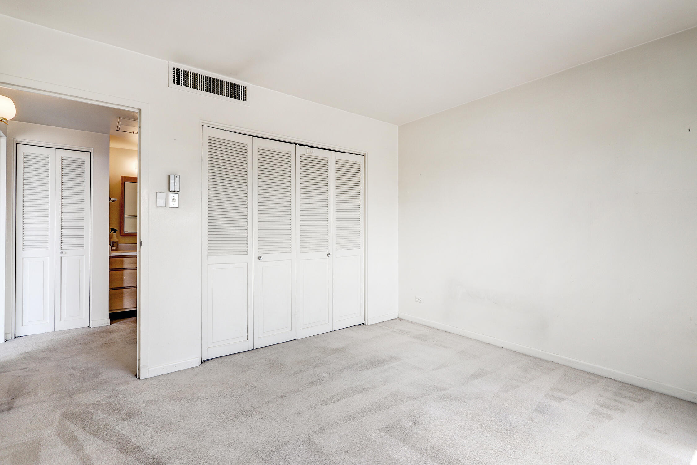 Photo 13 — 1331 Park Avenue SW 411/412