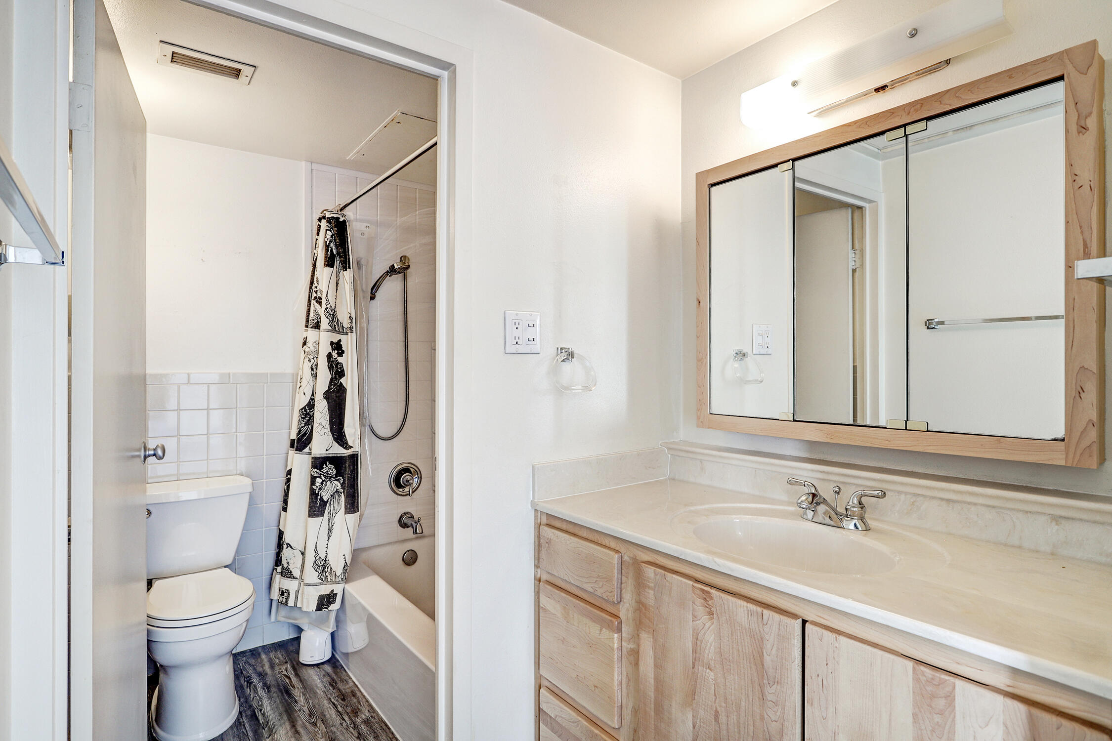 Photo 17 — 1331 Park Avenue SW 411/412