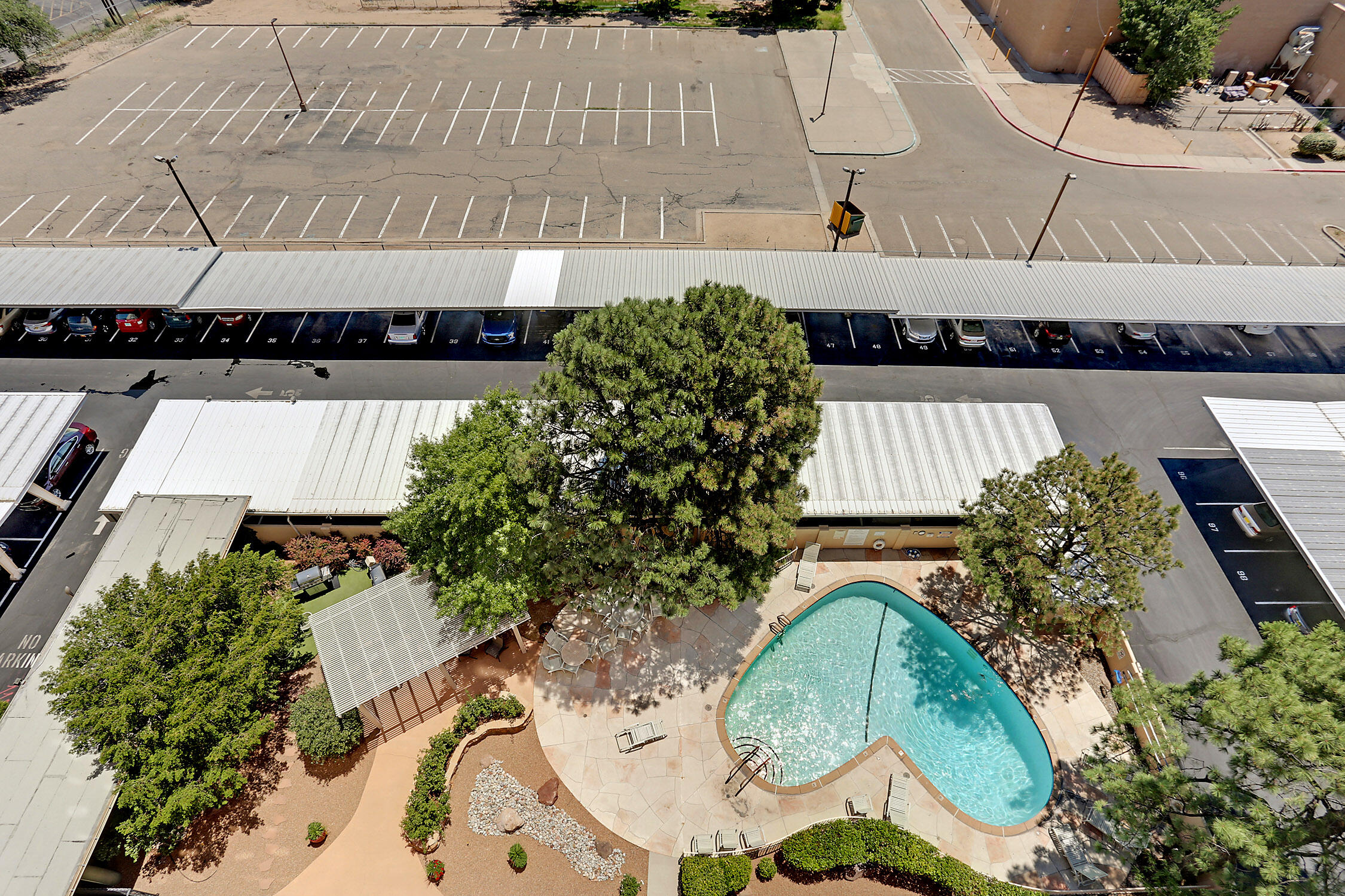 Photo 9 — 1331 Park Avenue SW 411/412